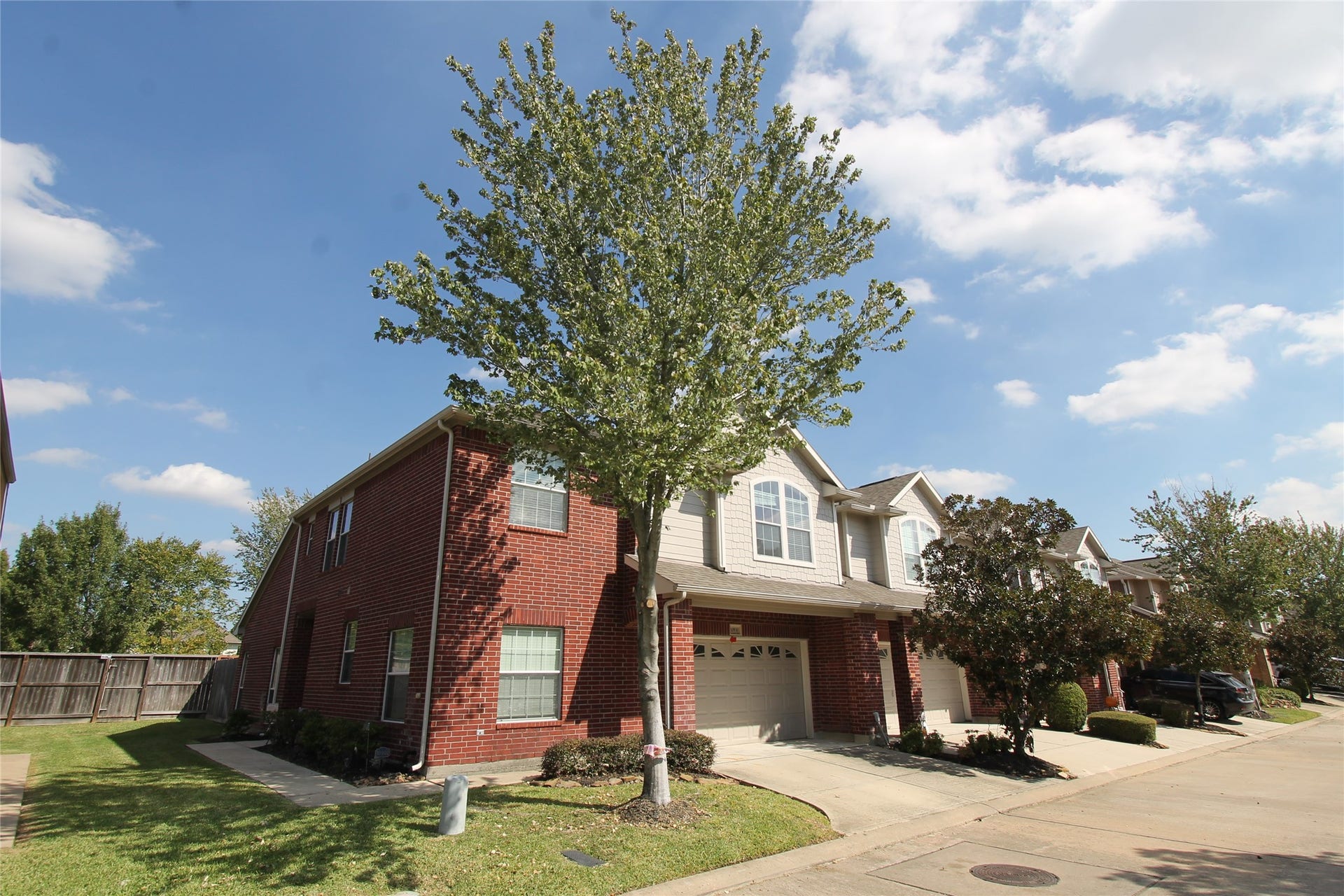 10930 Chazenwood Drive, Houston, TX 77064 10930 Chazenwood Drive, Houston, TX 77064