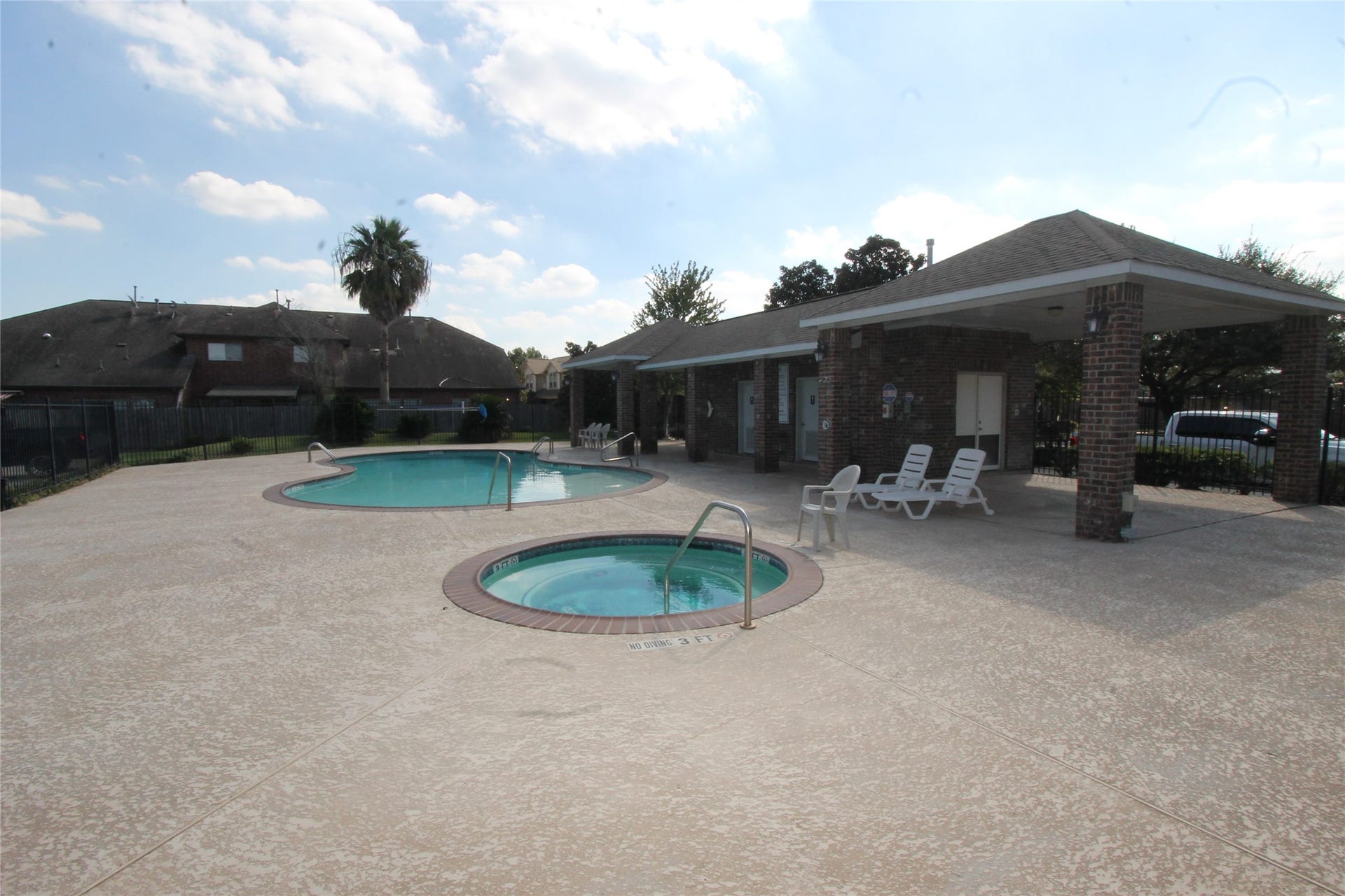 10930 Chazenwood Drive, Houston, TX 77064 10930 Chazenwood Drive, Houston, TX 77064