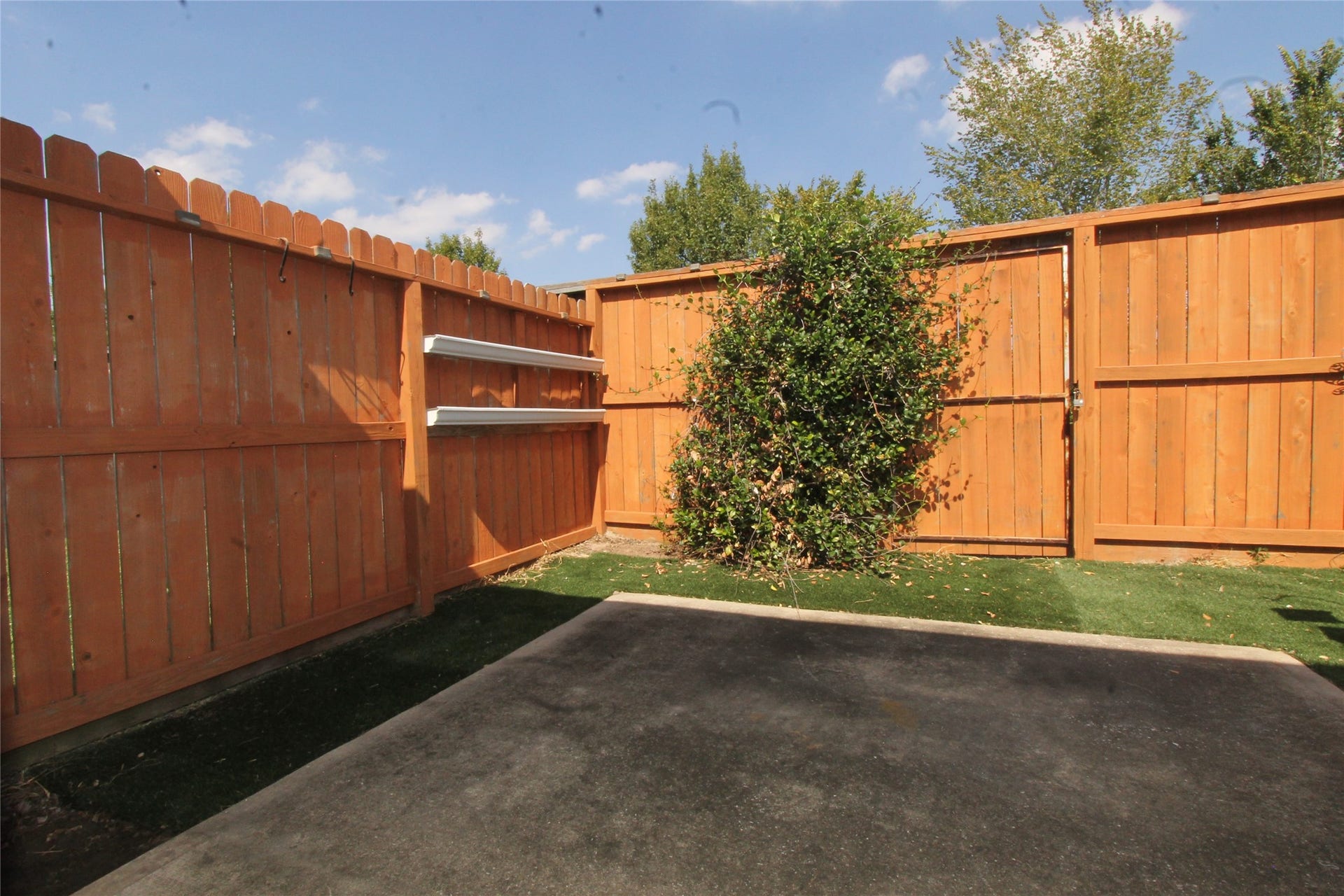 10930 Chazenwood Drive, Houston, TX 77064 10930 Chazenwood Drive, Houston, TX 77064