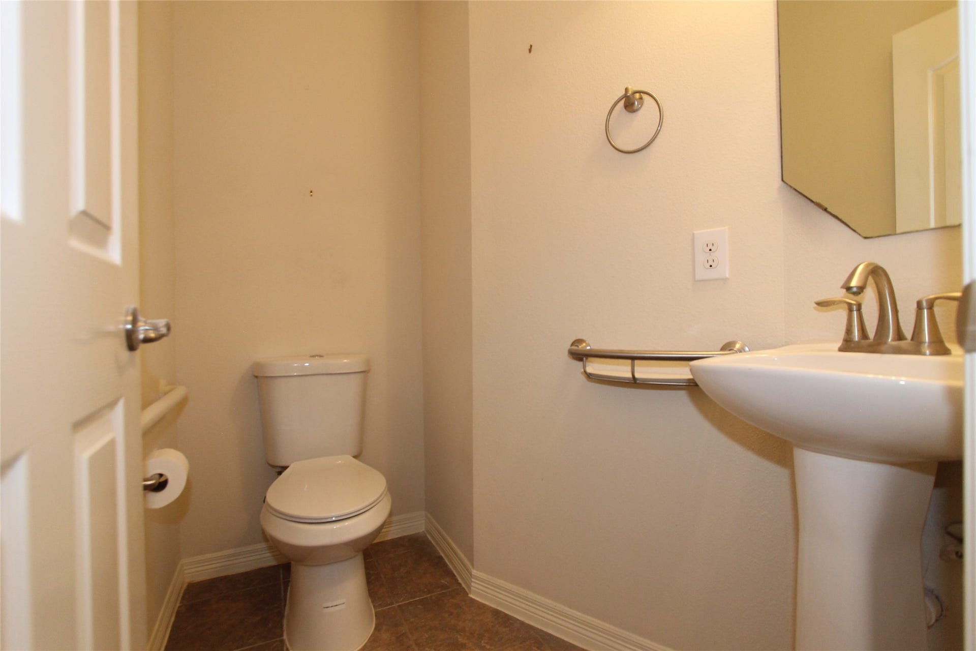 10930 Chazenwood Drive, Houston, TX 77064 10930 Chazenwood Drive, Houston, TX 77064