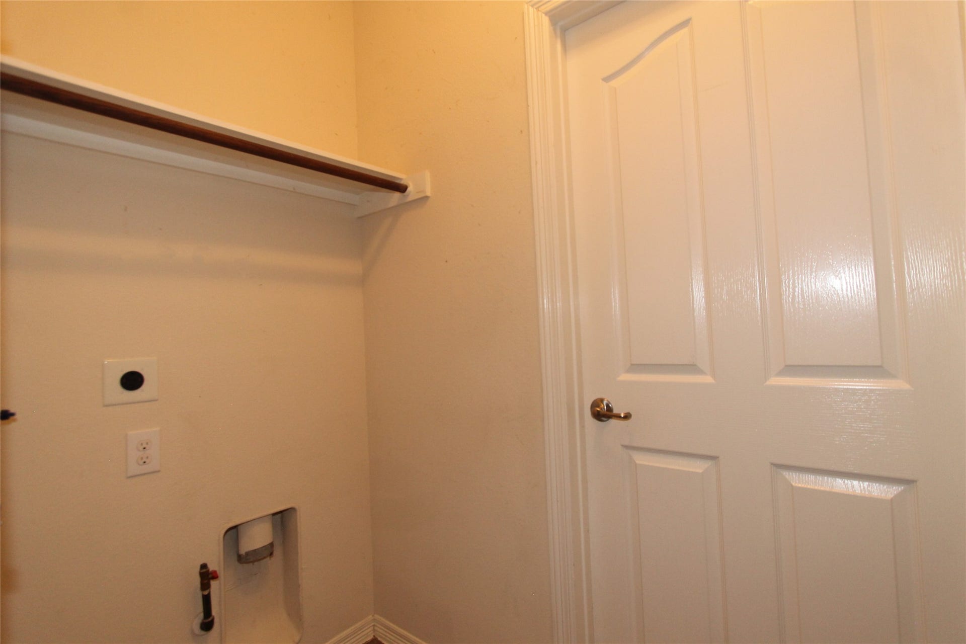 10930 Chazenwood Drive, Houston, TX 77064 10930 Chazenwood Drive, Houston, TX 77064