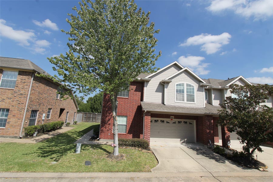 Property photo for 10930 Chazenwood Drive, Houston, TX