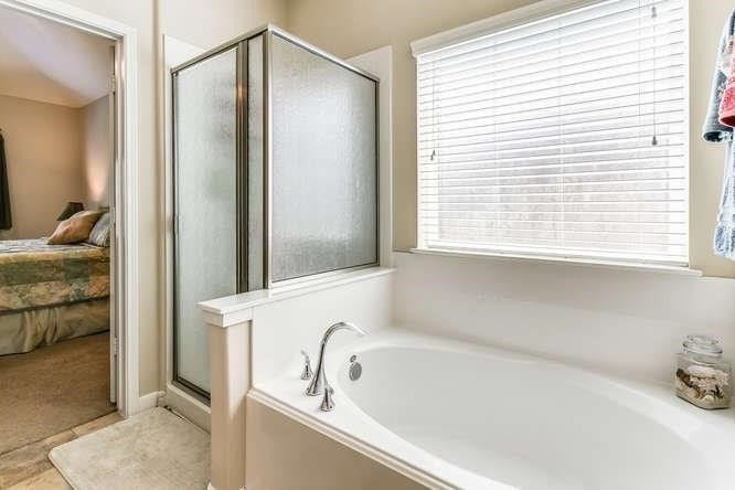 11215 English Rose Trail, Missouri City, TX 77459 Tenant Occupied Representative Photo