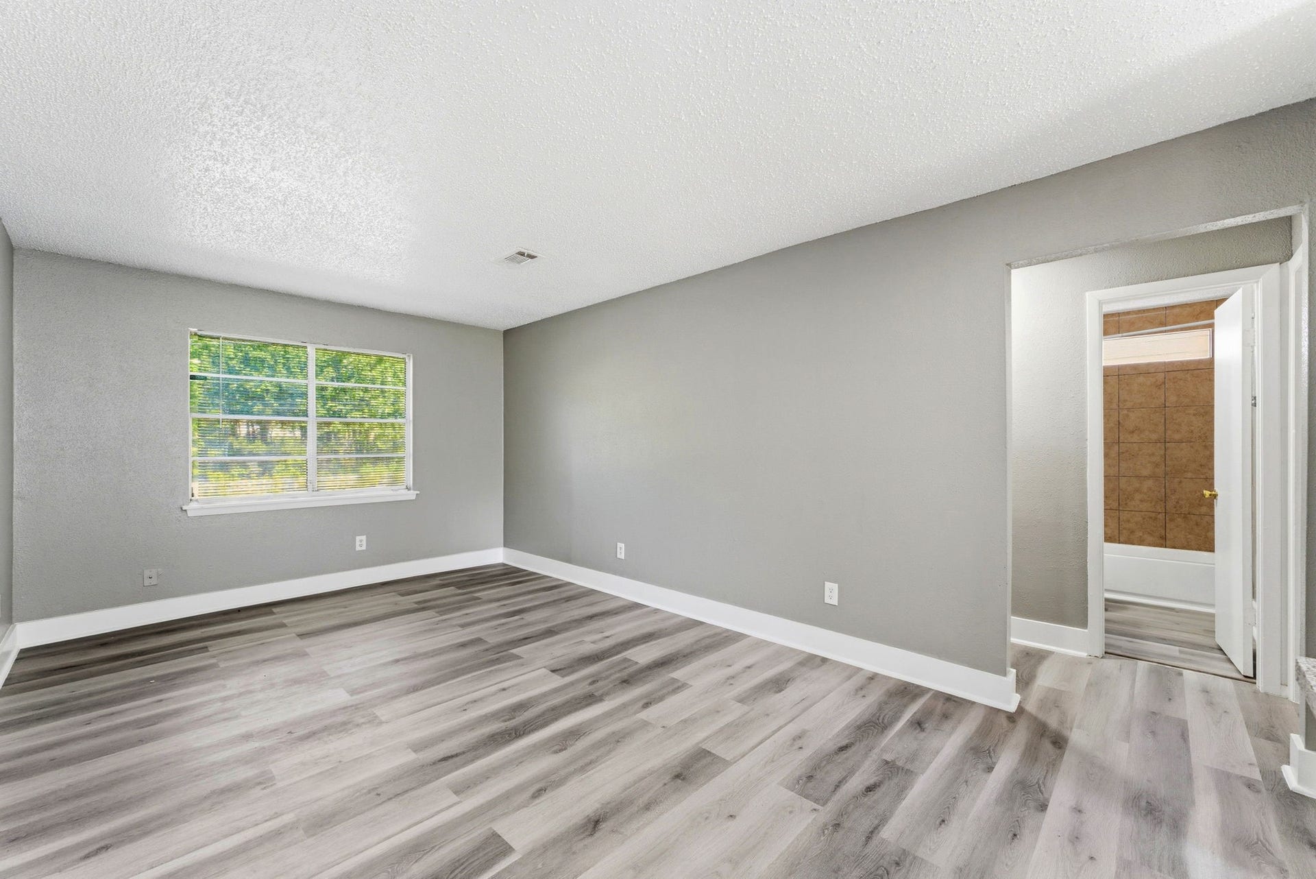 16957 Rabon Chapel Road, #16, Montgomery, TX 77316