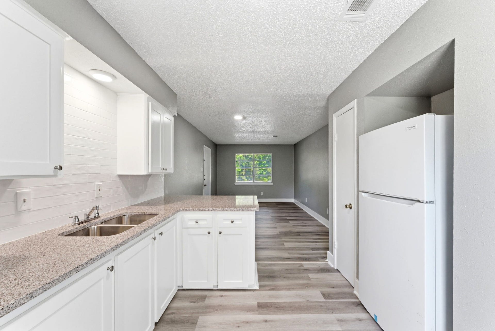 16957 Rabon Chapel Road, #16, Montgomery, TX 77316