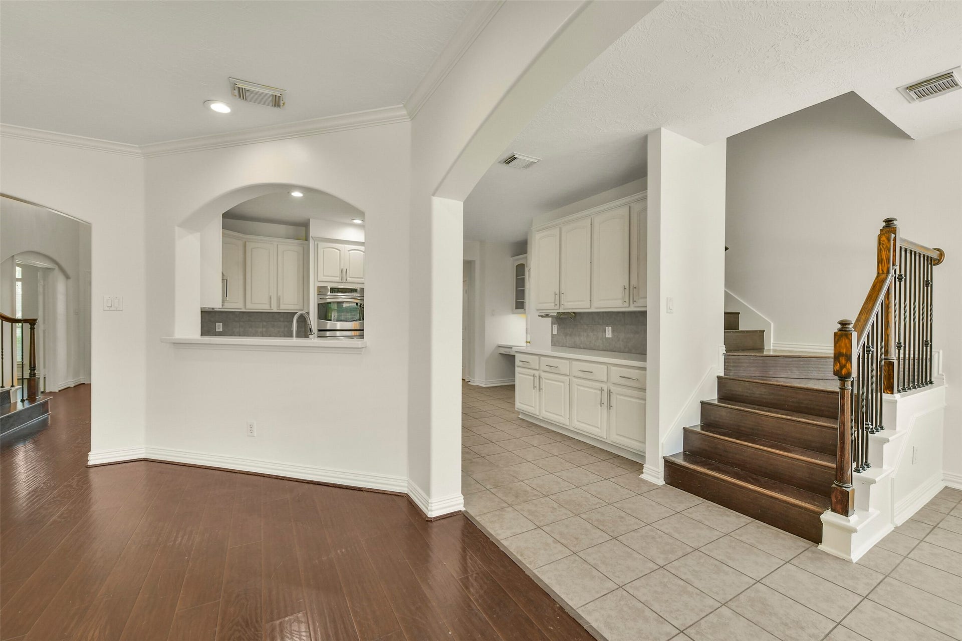 2806 Capecrest Drive, Pearland, TX 77584 2806 Capecrest Drive, Pearland, TX 77584
