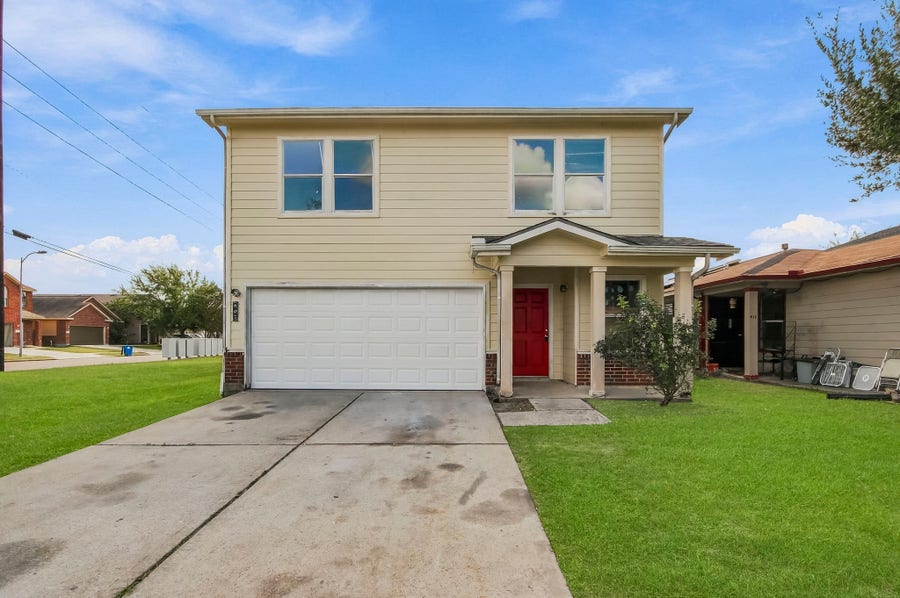 Property photo for 807 Darbydale Crossing Lane, Houston, TX