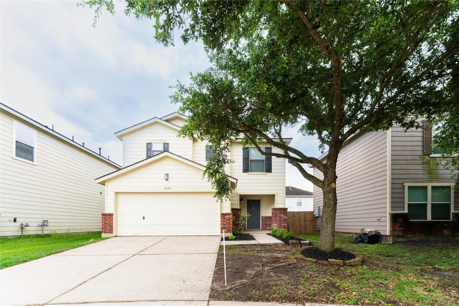 Property photo for 2907 Valiant Scene Court, Houston, TX