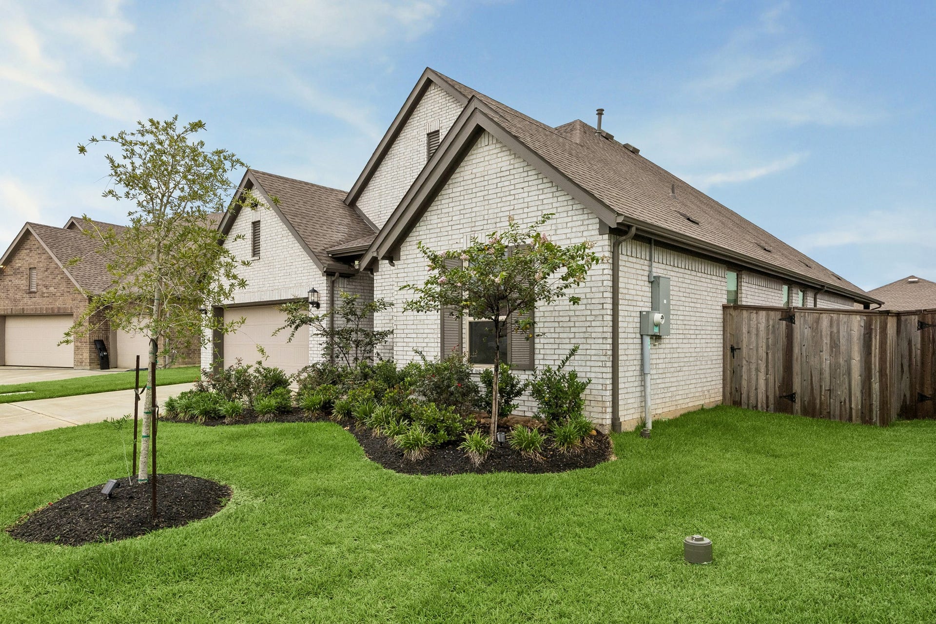 2118 Cottage Bridge Road, League City, TX 77573 Another view of the front facade.