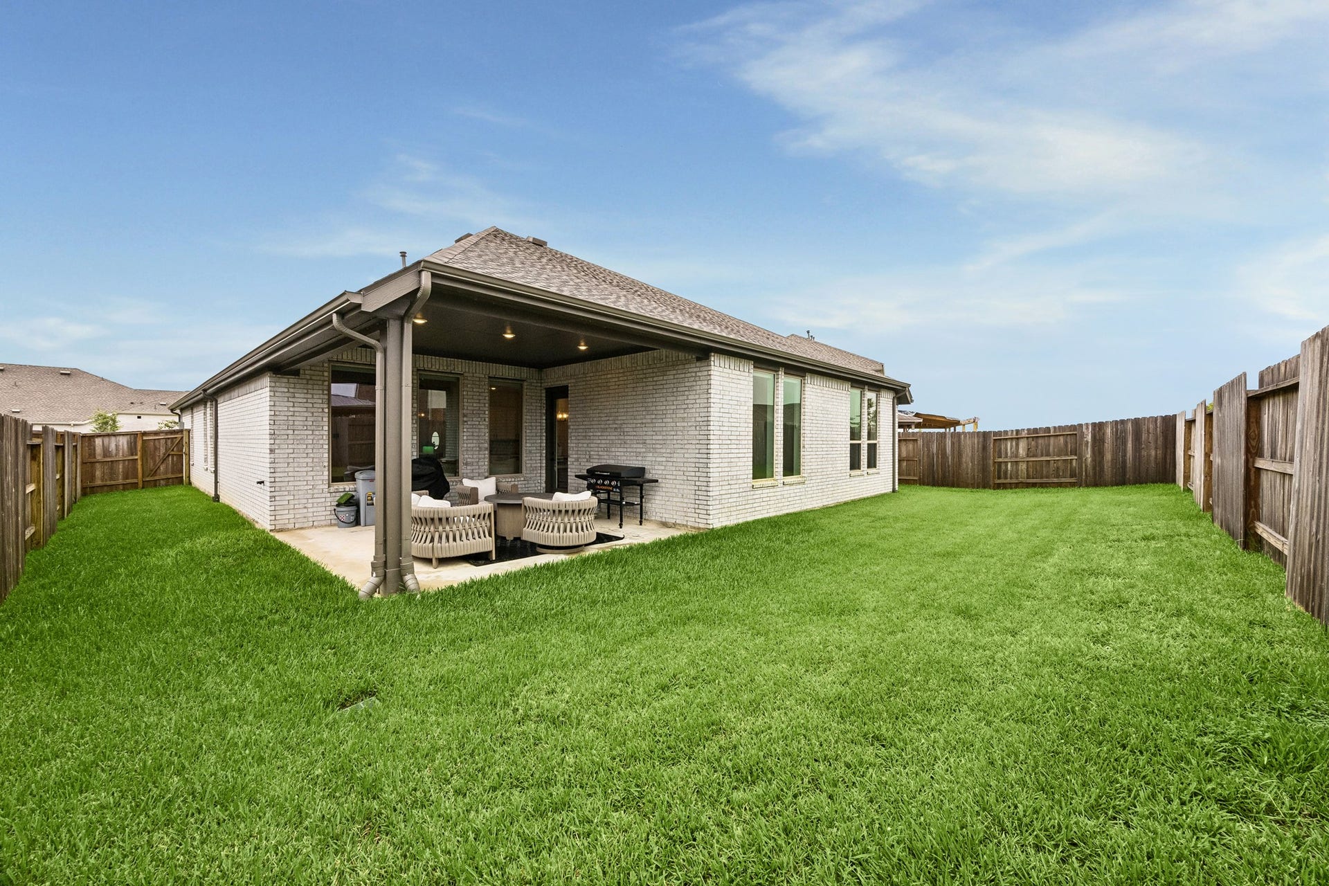 2118 Cottage Bridge Road, League City, TX 77573 Another view of the back patio which is large enough to grill, entertain and relax.