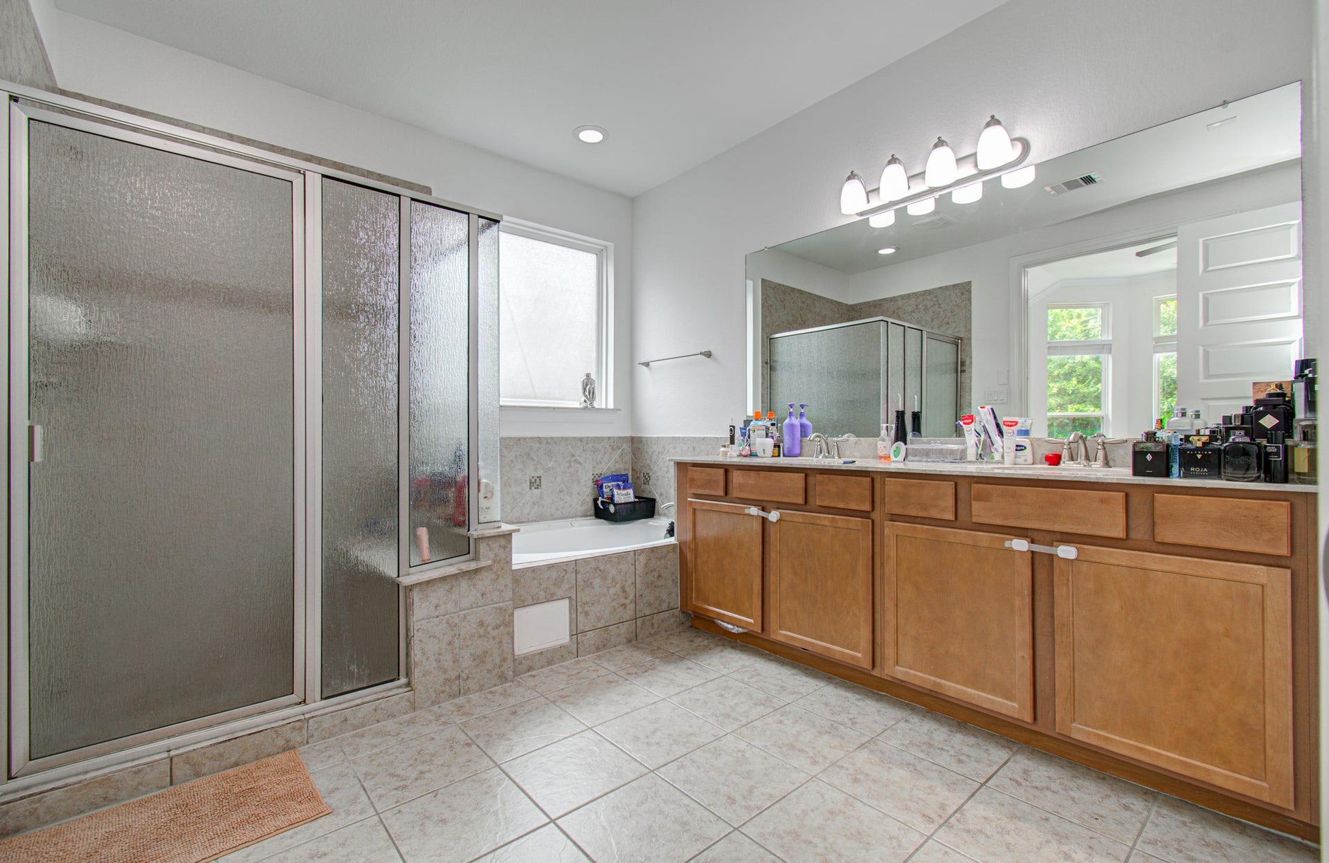 13812 N Lake Branch Lane, Houston, TX 77044
