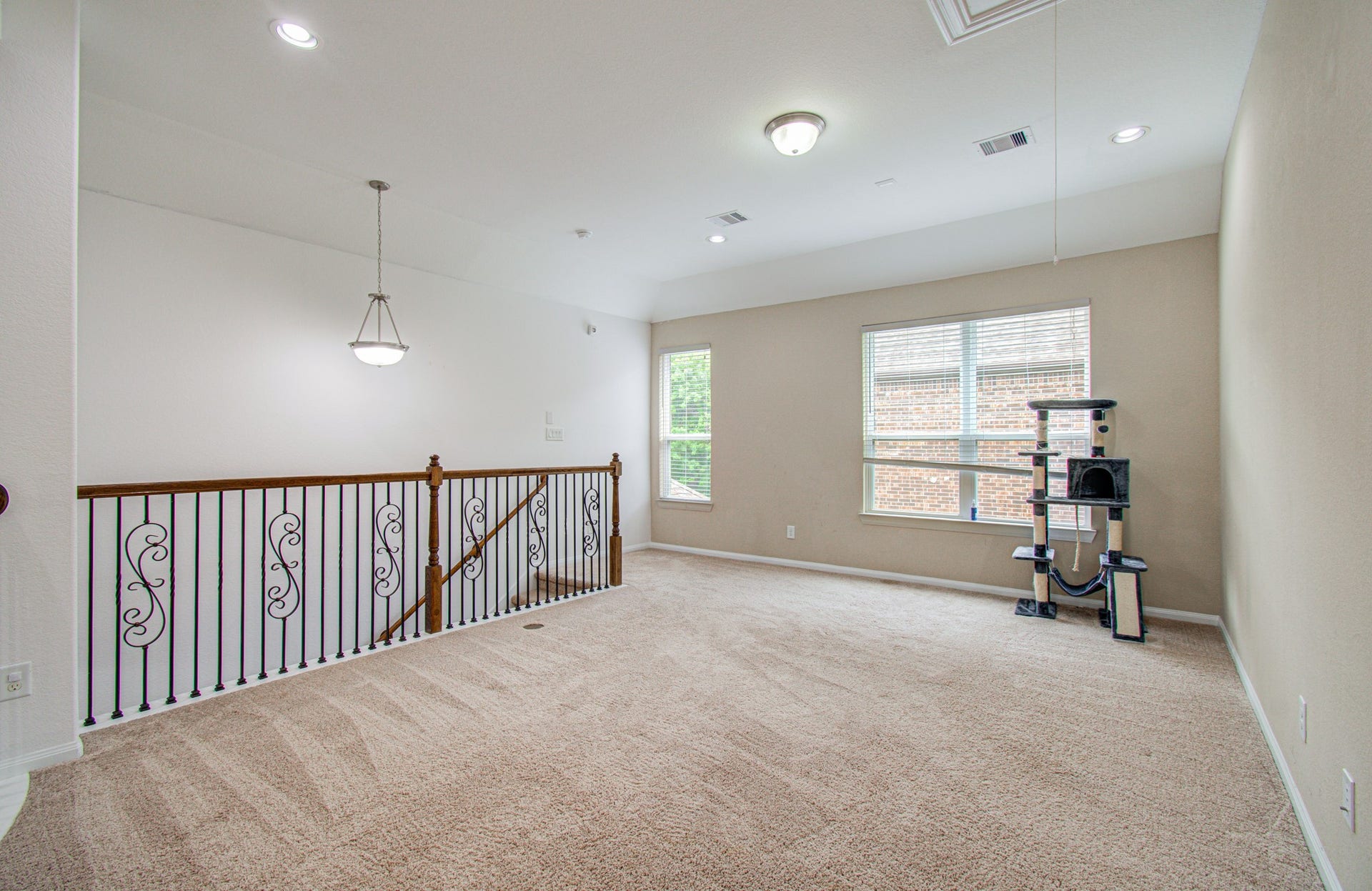 13812 N Lake Branch Lane, Houston, TX 77044