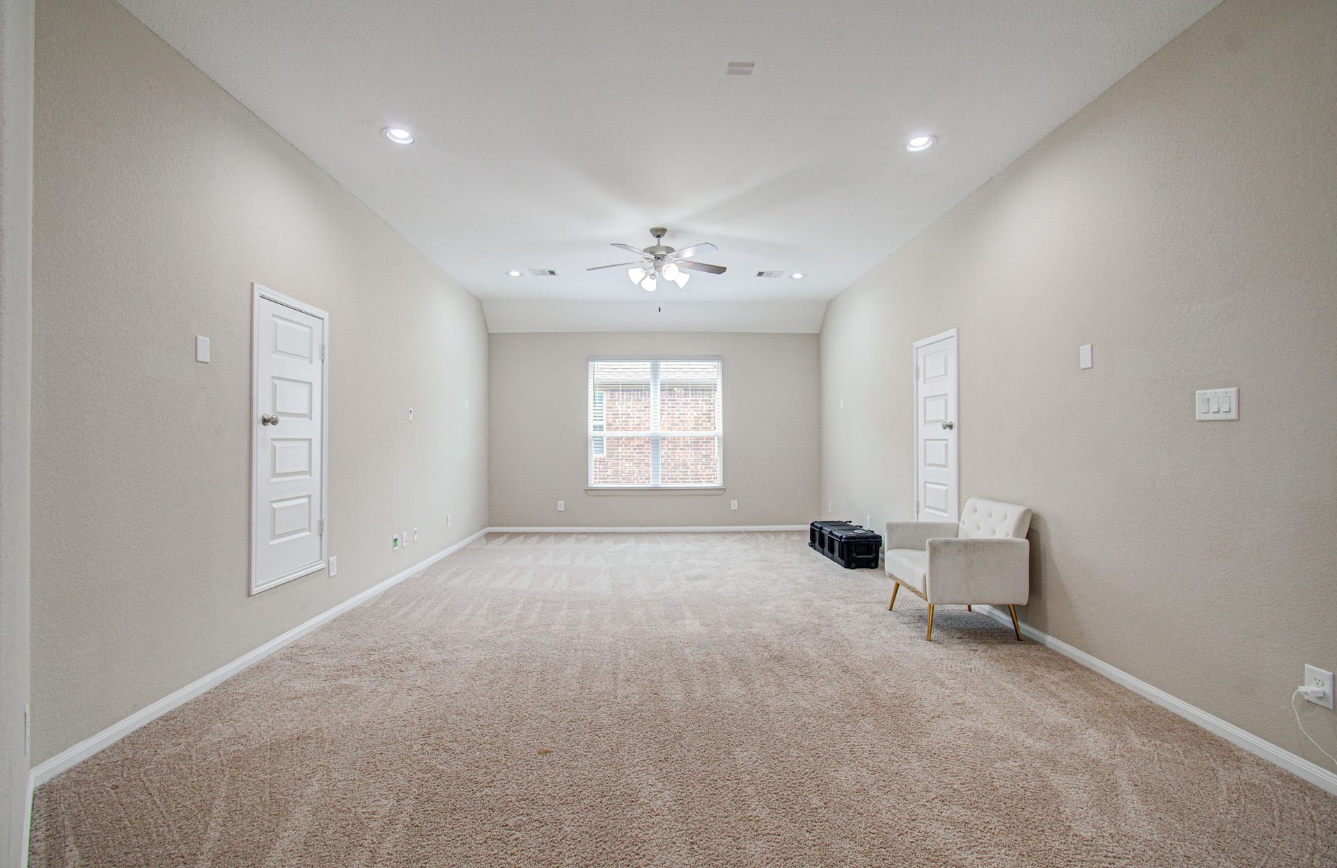 13812 N Lake Branch Lane, Houston, TX 77044