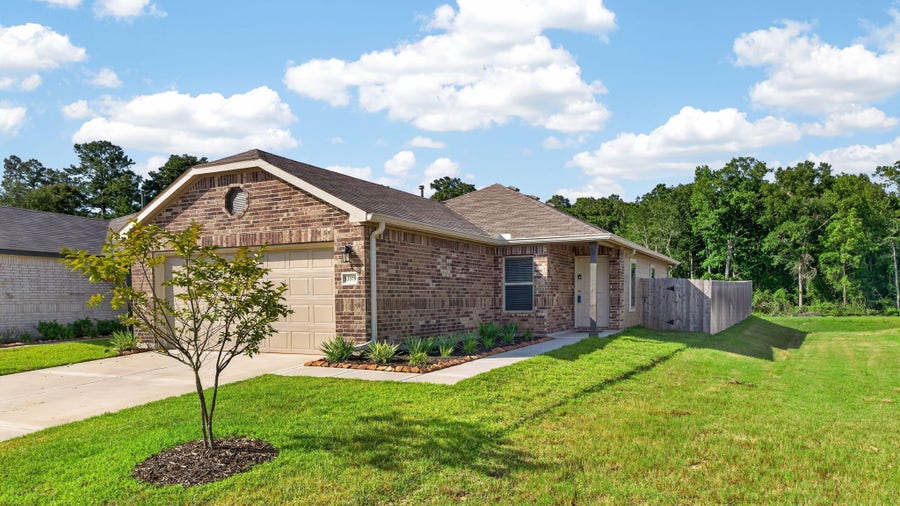 Property photo for 13579 Bay Springs Drive, Conroe, TX