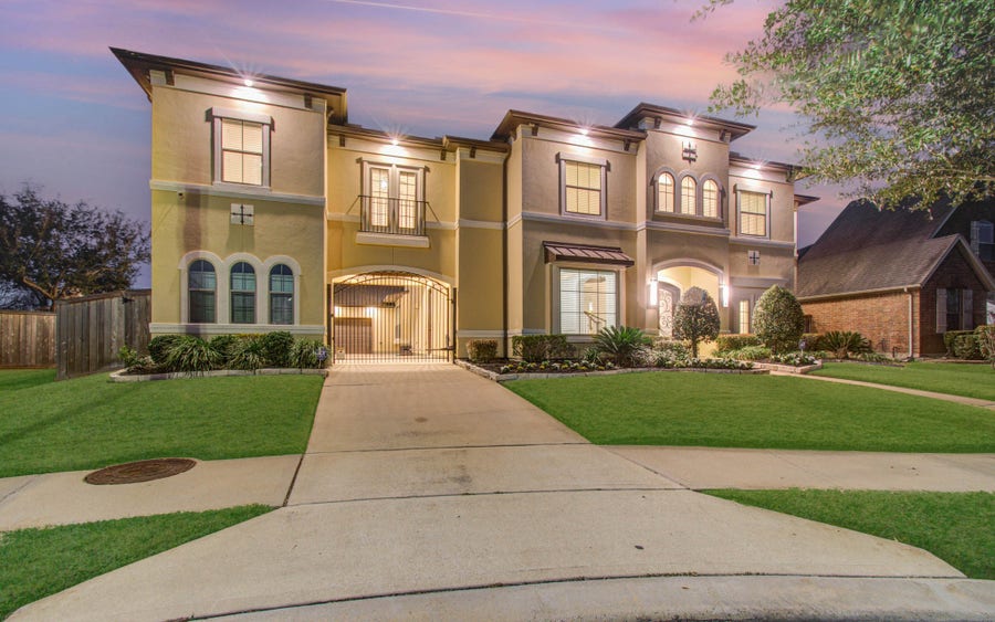 Property photo for 5226 Limestone Hill Lane, Sugar Land, TX