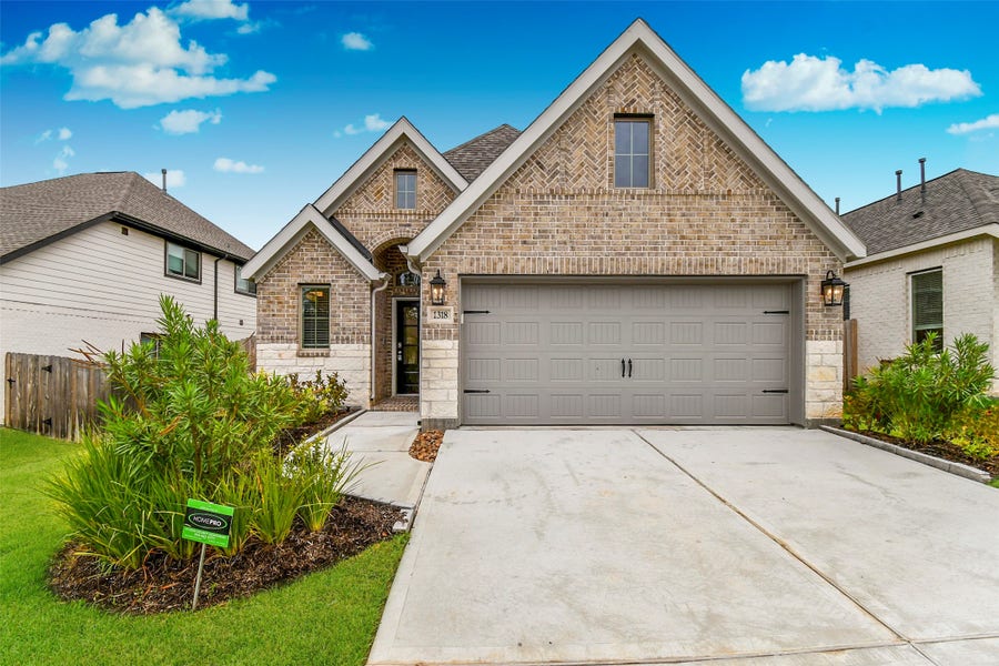 Property photo for 1318 Lakeside Creek Road, Magnolia, TX