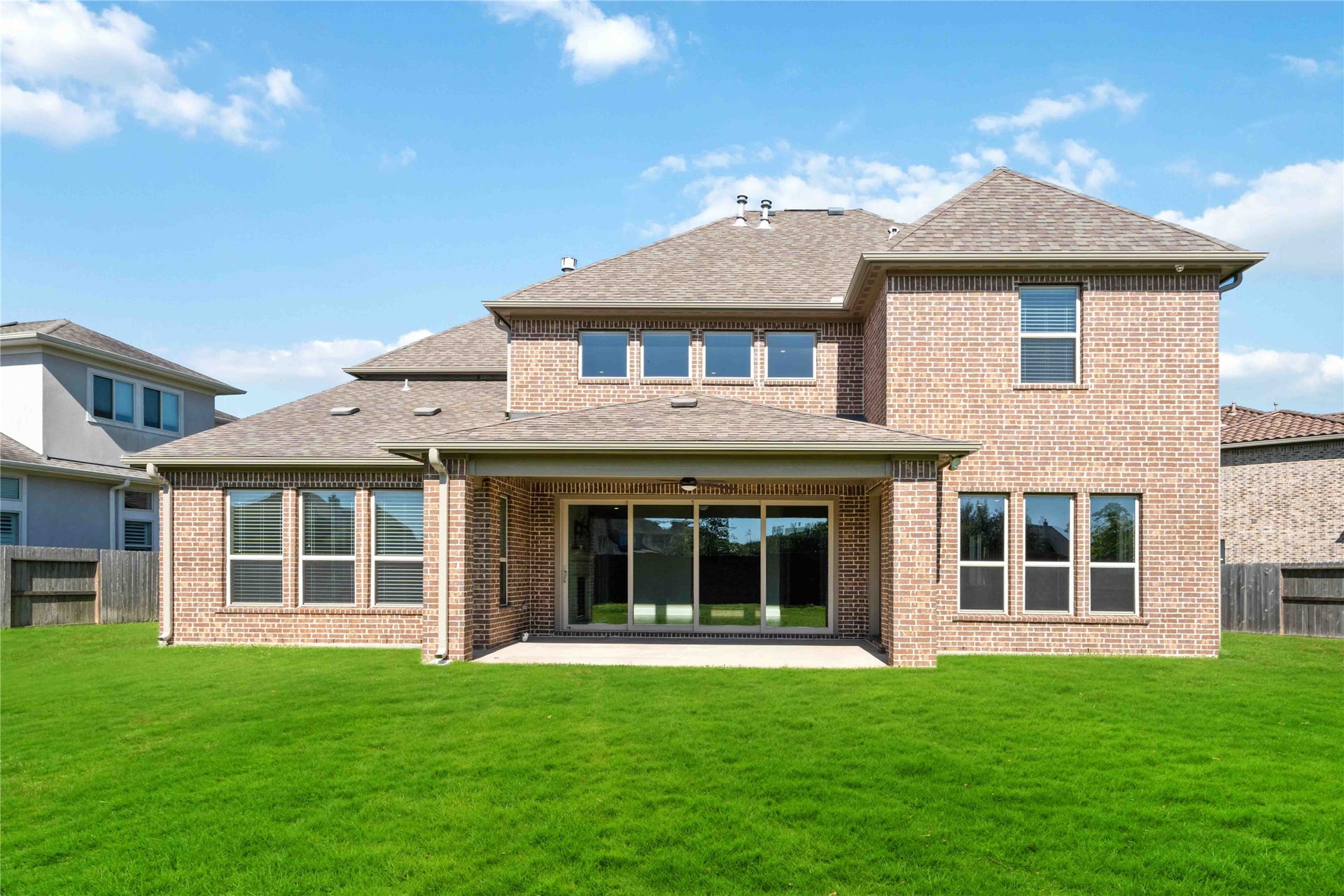 2710 Big Vine Court, Missouri City, TX 77459 Come see today!