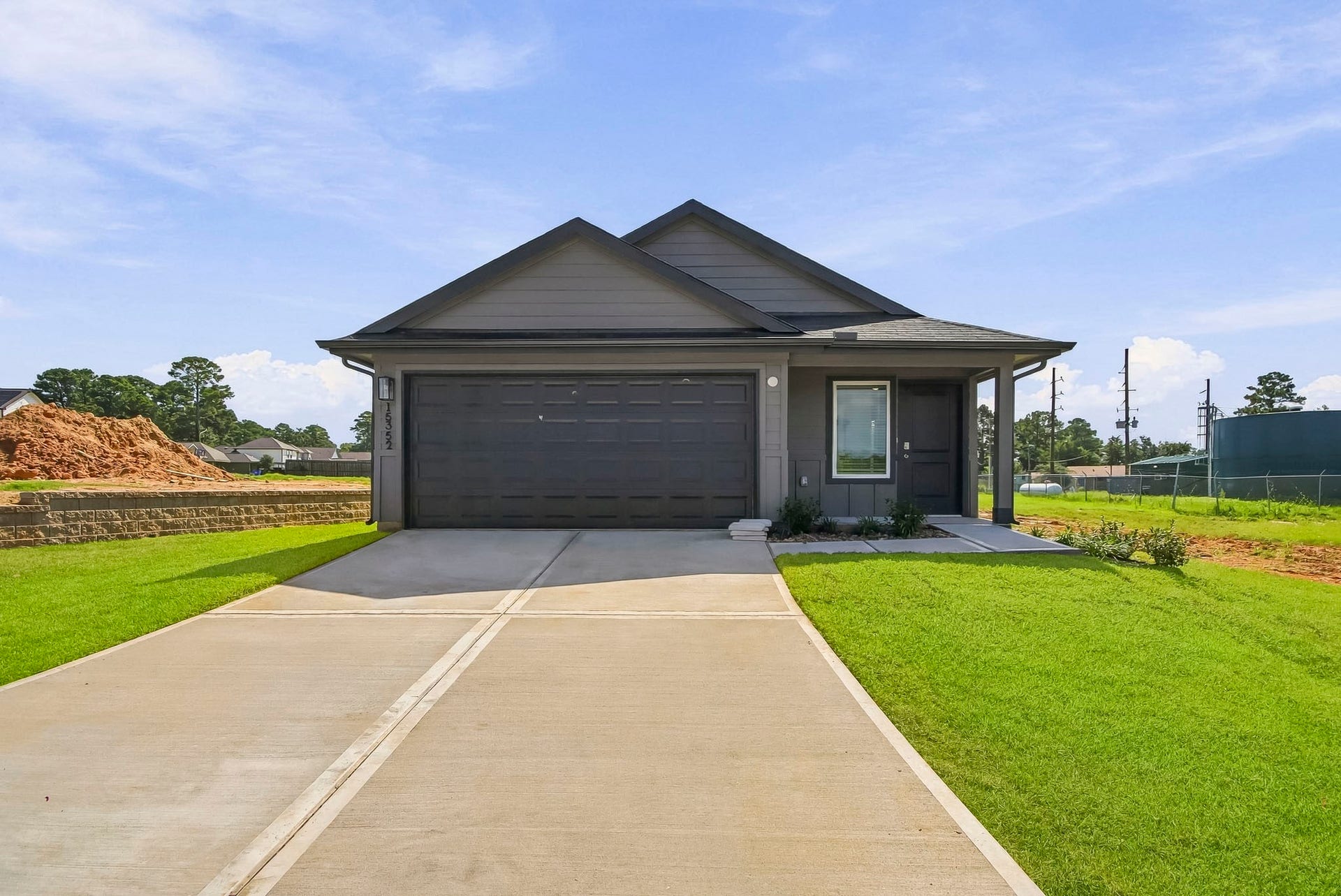 15352 Lake Conroe Cove Drive, Willis, TX 77318 15352 Lake Conroe Cove Drive, Willis, TX 77318