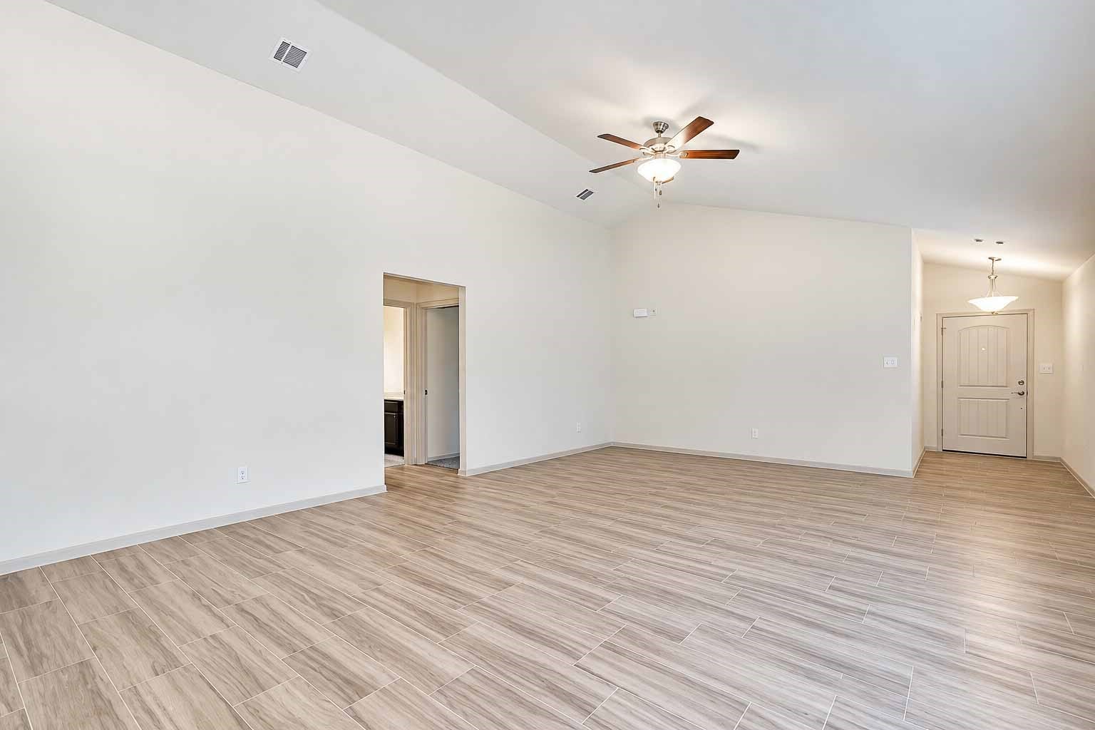 6531 Escondido Drive, Rosharon, TX 77583 Sample photo from inventory home