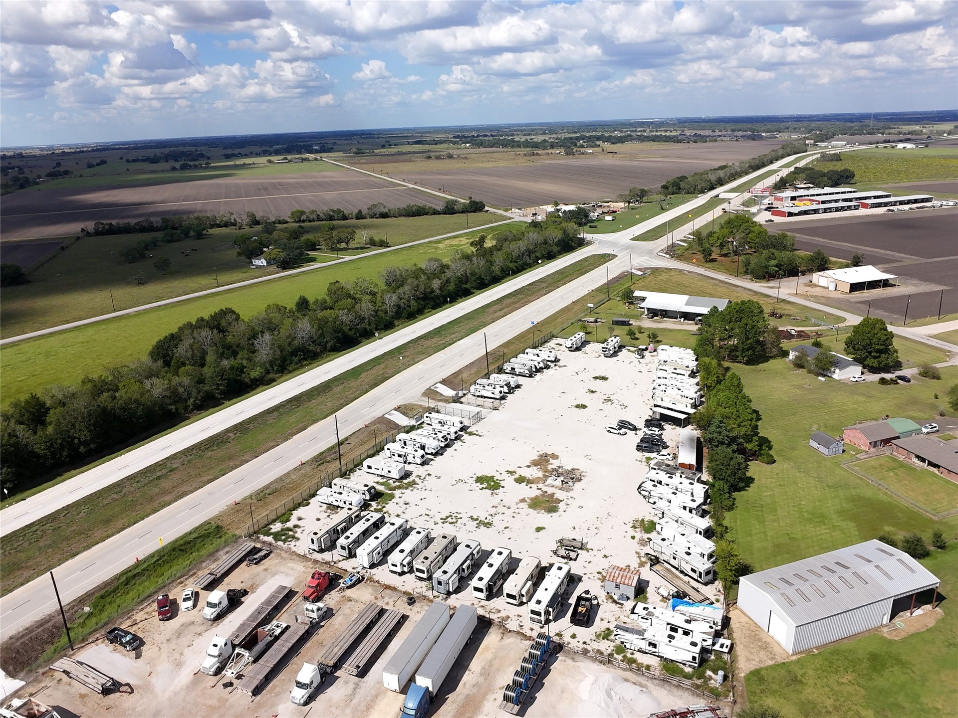 12111 Highway 36, Needville, TX 77461