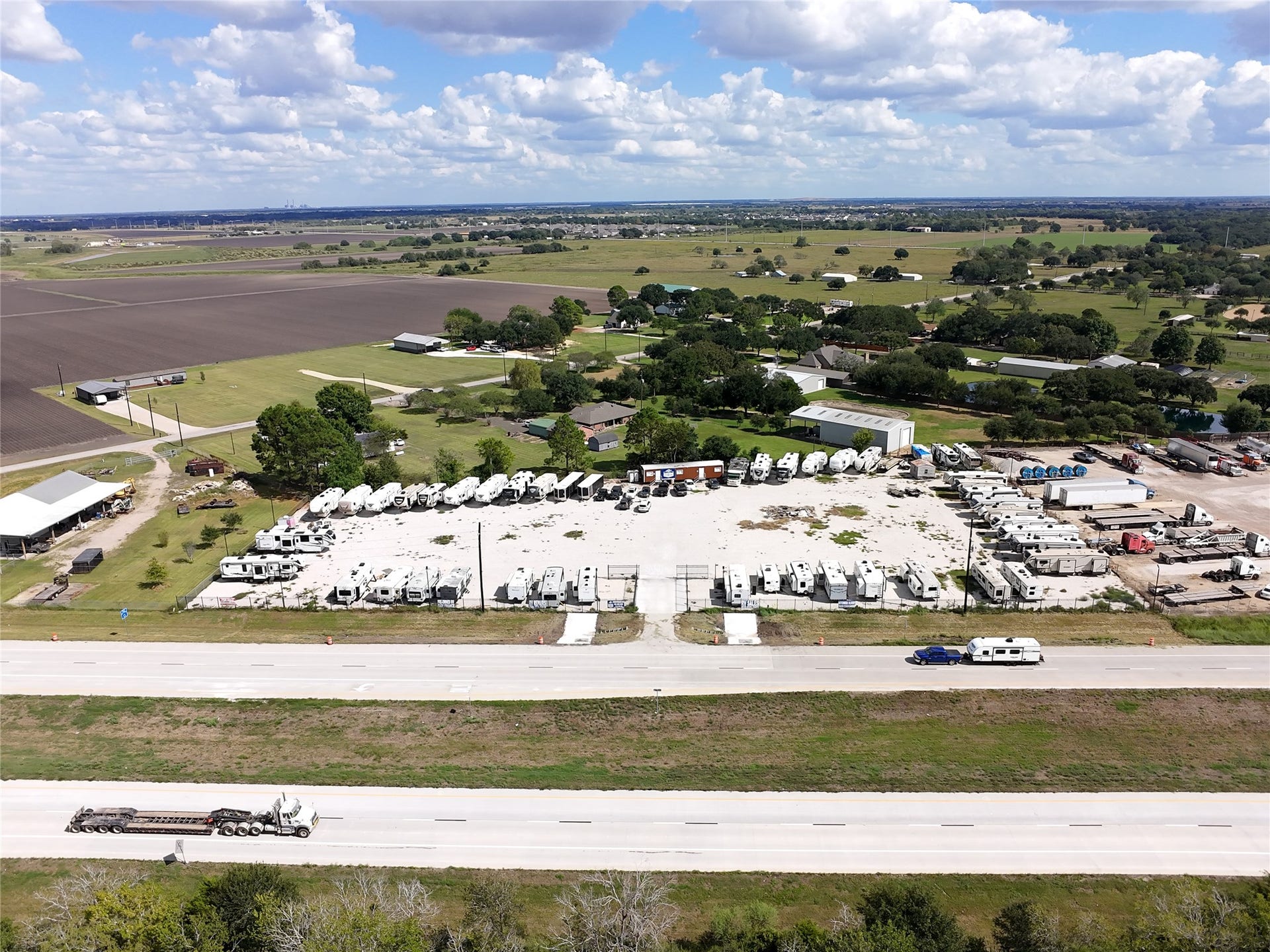 12111 Highway 36, Needville, TX 77461