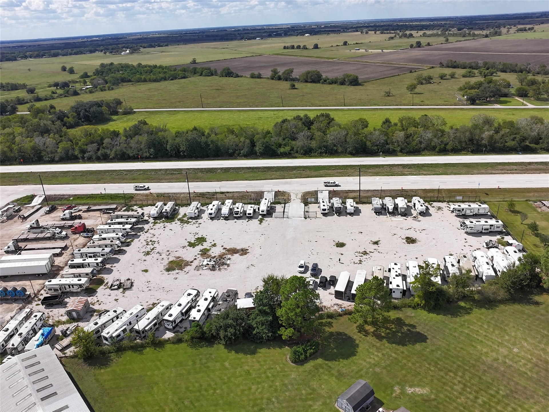 12111 Highway 36, Needville, TX 77461