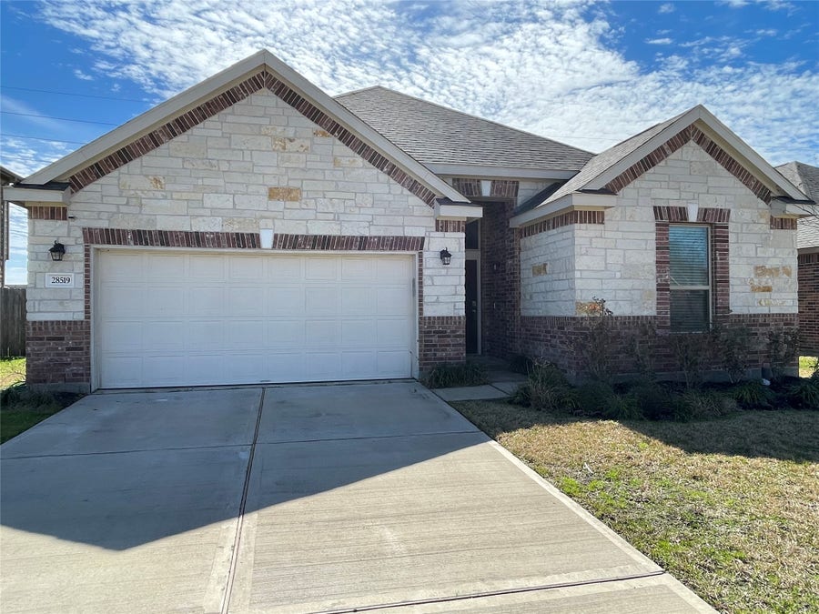 Property photo for 28519 Willow Orchard Lane, Katy, TX