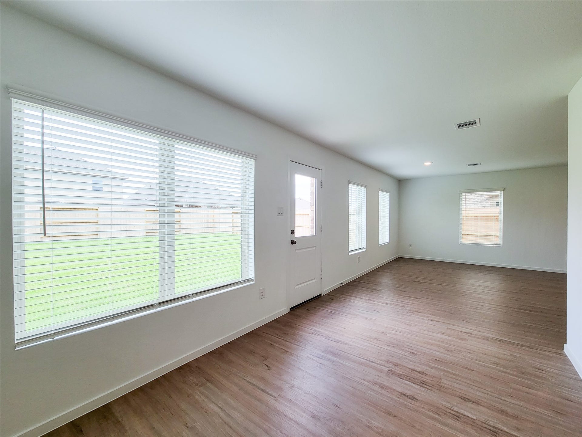 3038 Pensacola Drive, Katy, TX 77493 Dining area