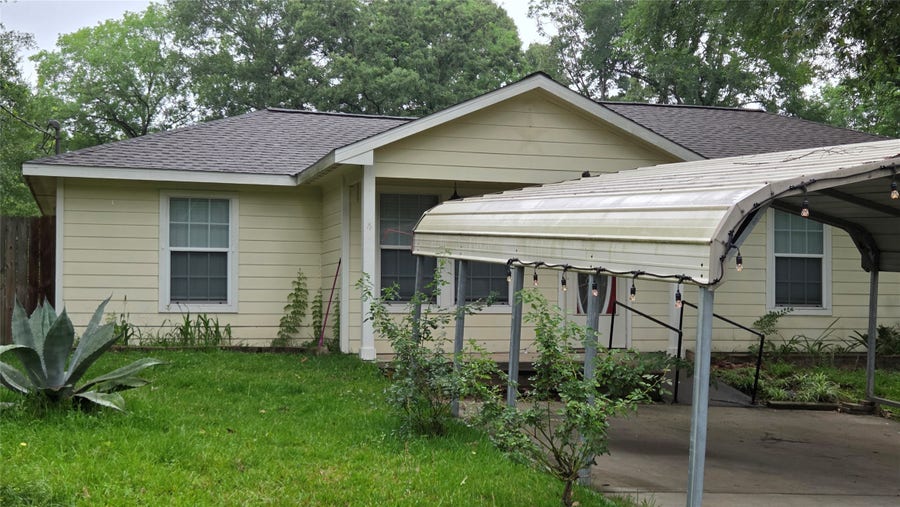 Property photo for 10635 Royal Cavins Drive, Conroe, TX