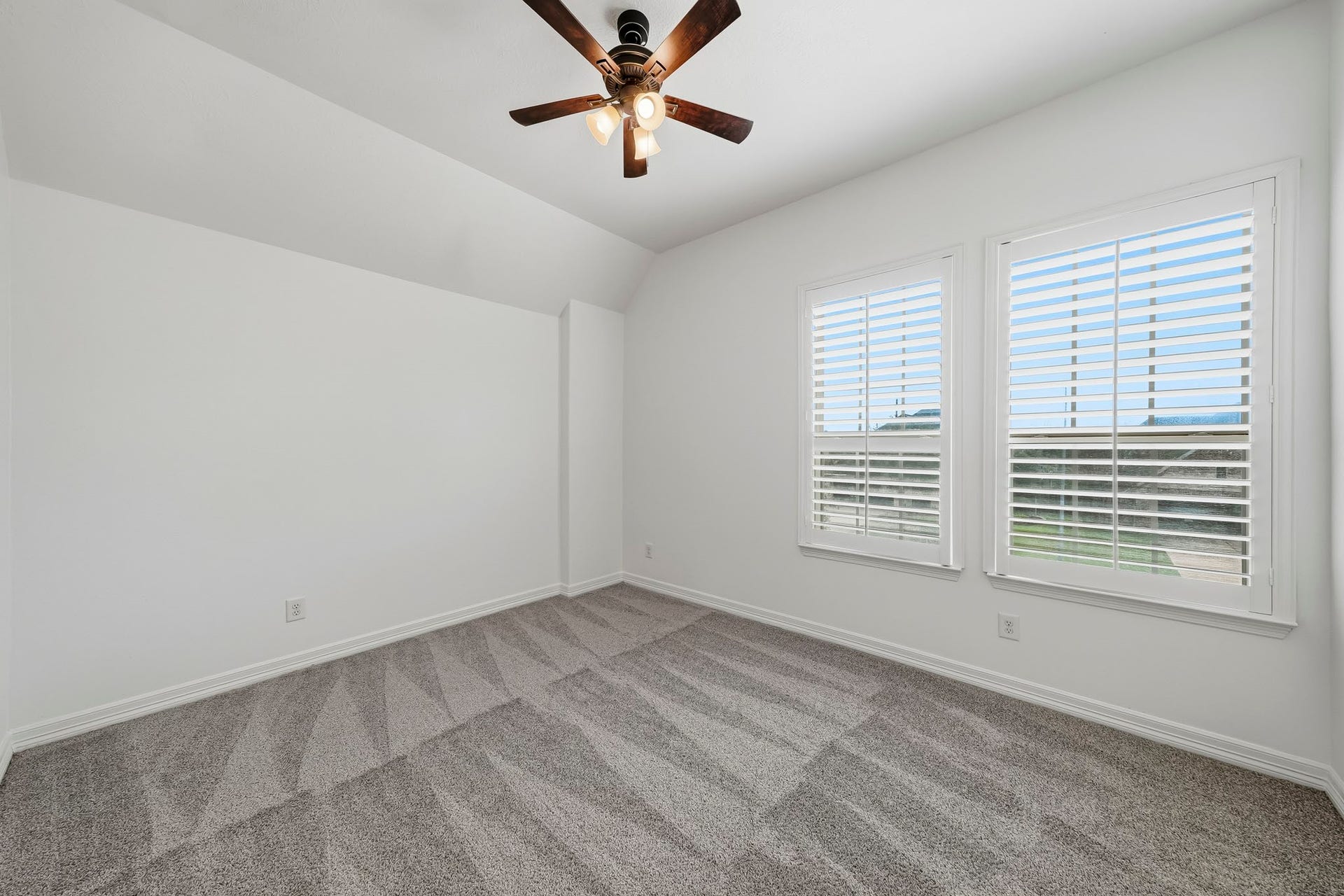 28906 Davenport Drive, Katy, TX 77494 3/3 Secondary bedrooms