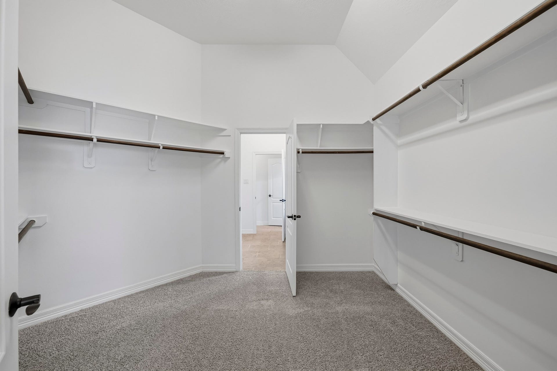 28906 Davenport Drive, Katy, TX 77494 HUGE primary closet with laundry room access