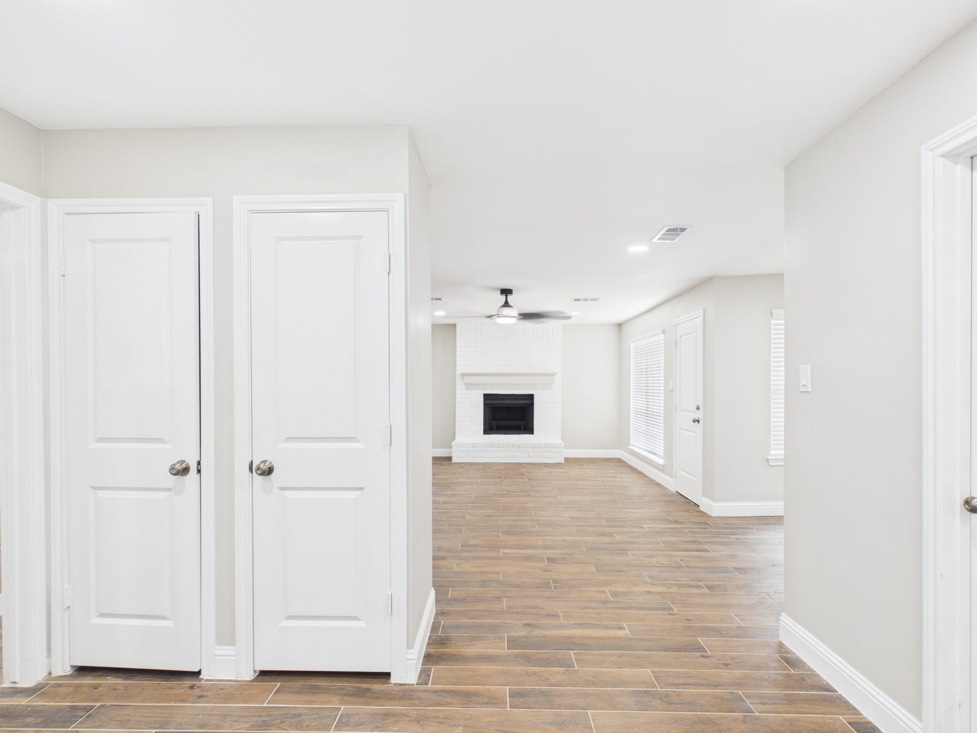 7903 Secretariat Lane, Houston, TX 77071 7903 Secretariat Lane, Houston, TX 77071