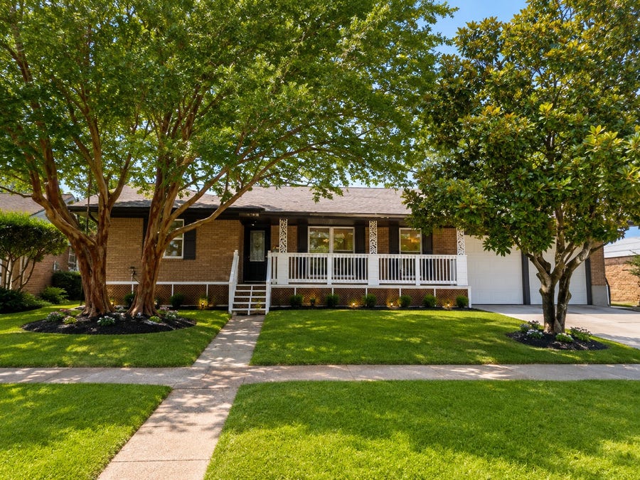 Property photo for 5415 Jackwood Street, Houston, TX