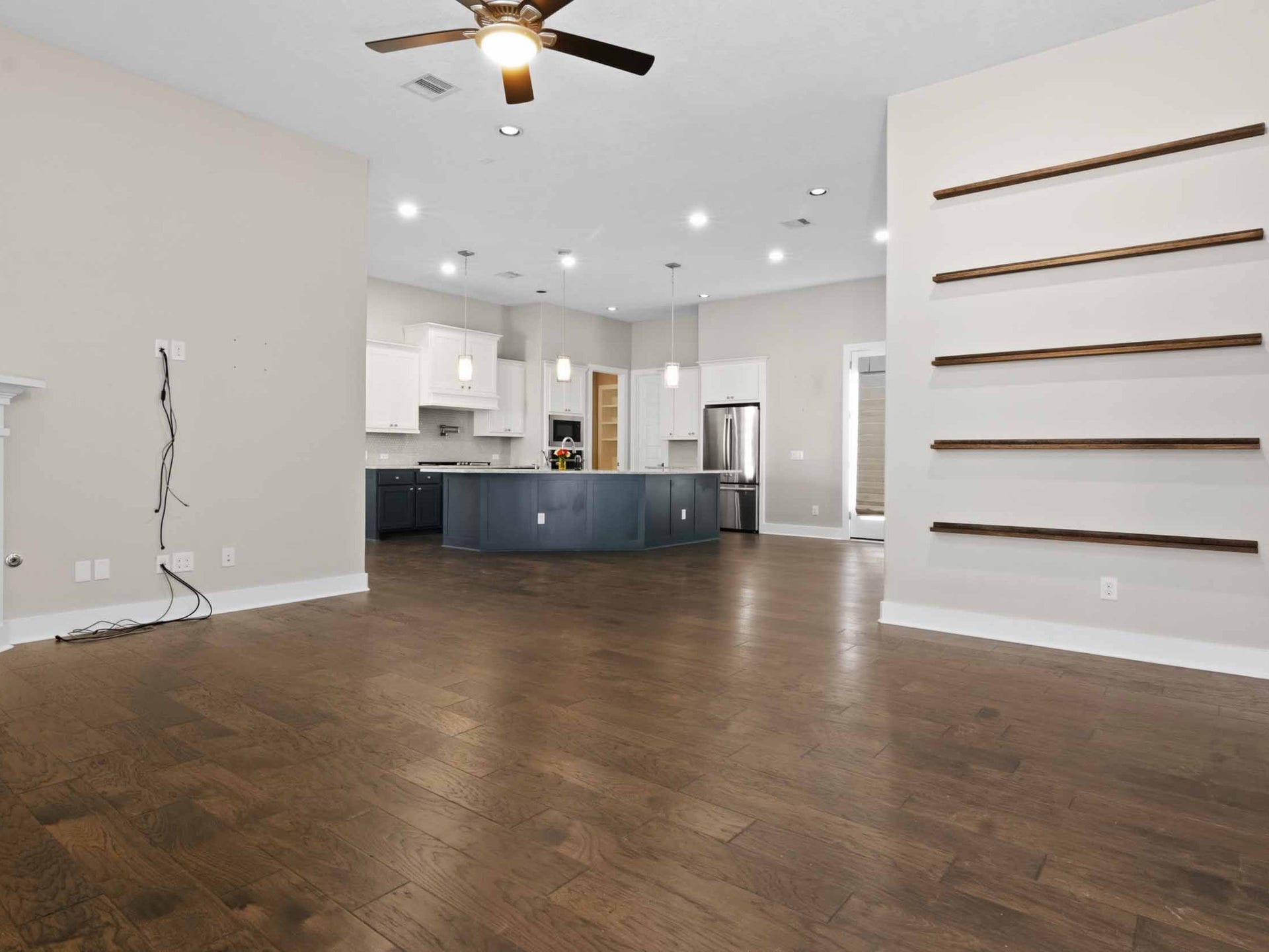 3427 Mckinney Ridge Drive, Houston, TX 77059 3427 Mckinney Ridge Drive, Houston, TX 77059