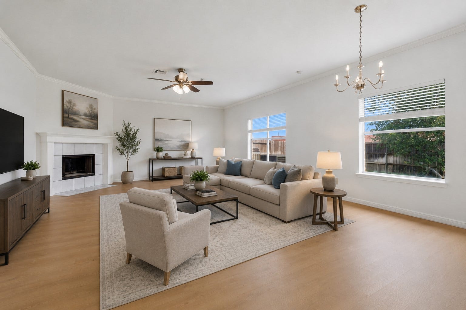 16622 Stoneside Drive, Houston, TX 77095 Dual side-by-side windows floaod the spacious interior with light, complementing the clean white walls.**Virtually staged