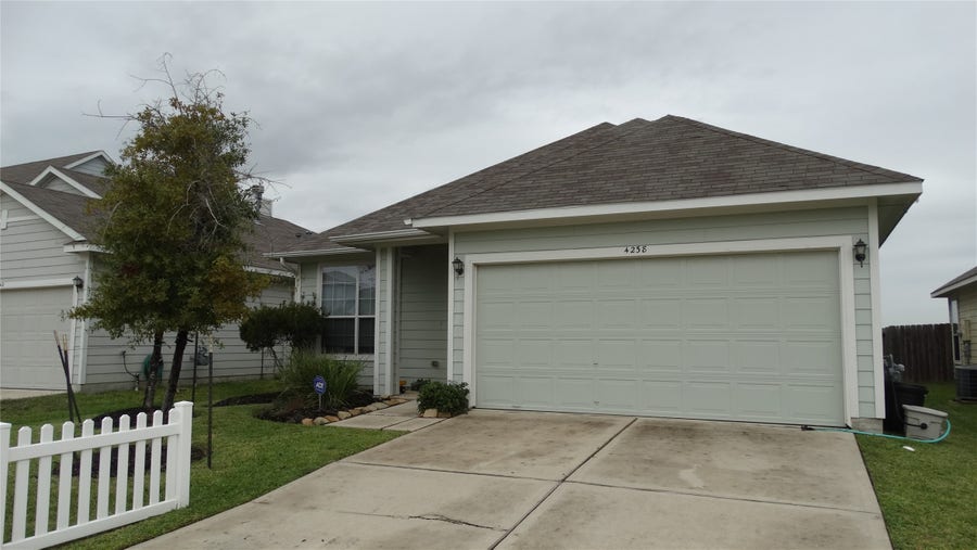 Property photo for 4238 Barossa Valley Lane, Katy, TX
