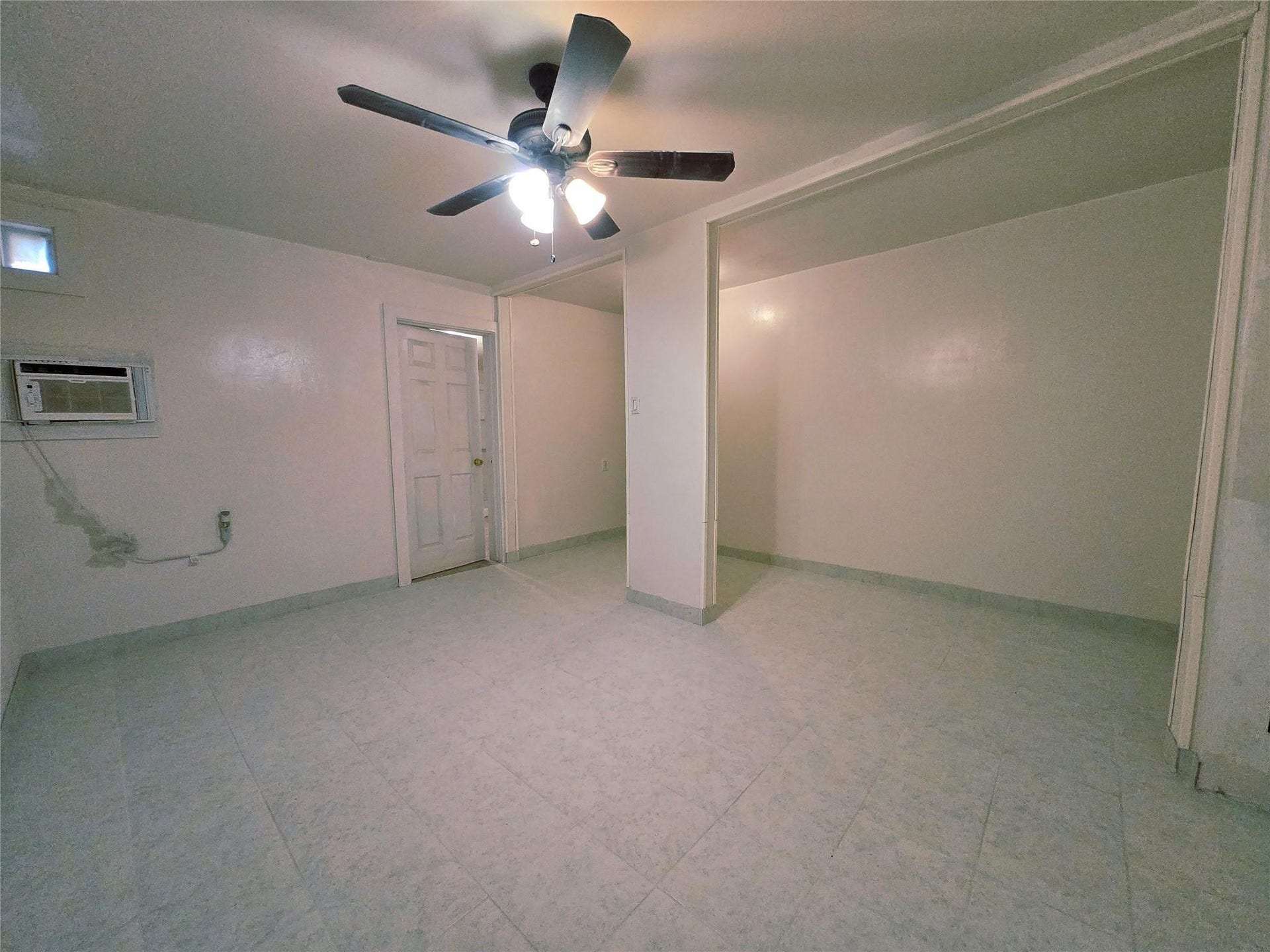 9621 Sweetwater Lane, Houston, TX 77037 9621 Sweetwater Lane, Houston, TX 77037
