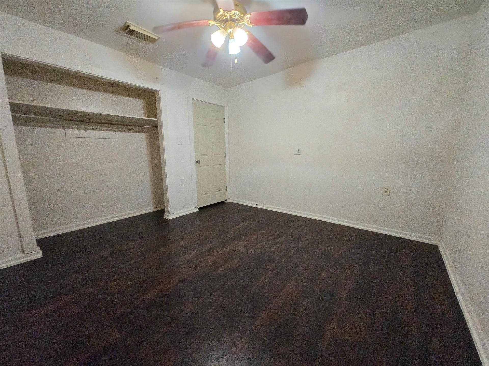 9621 Sweetwater Lane, Houston, TX 77037 9621 Sweetwater Lane, Houston, TX 77037