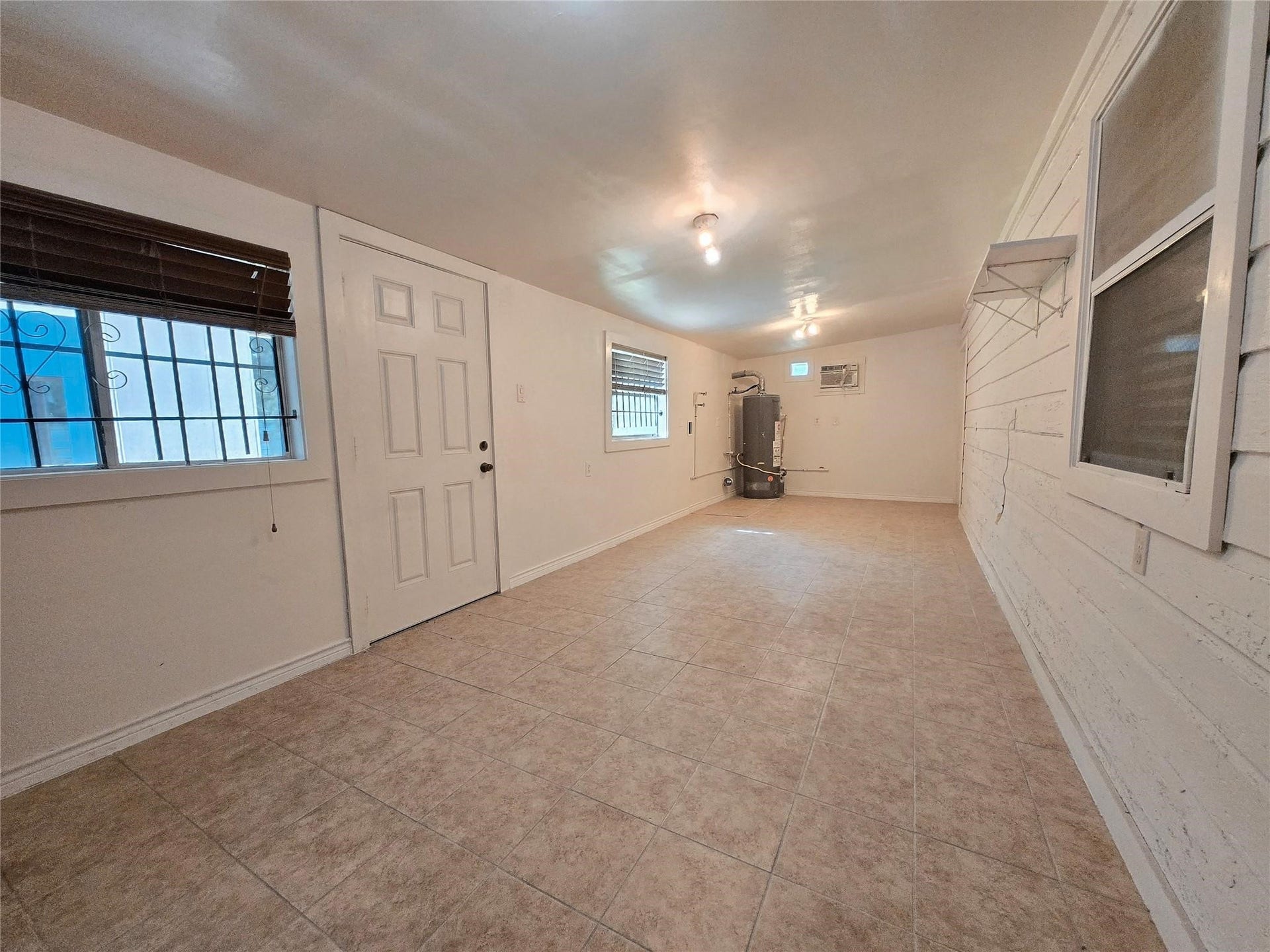 9621 Sweetwater Lane, Houston, TX 77037 9621 Sweetwater Lane, Houston, TX 77037
