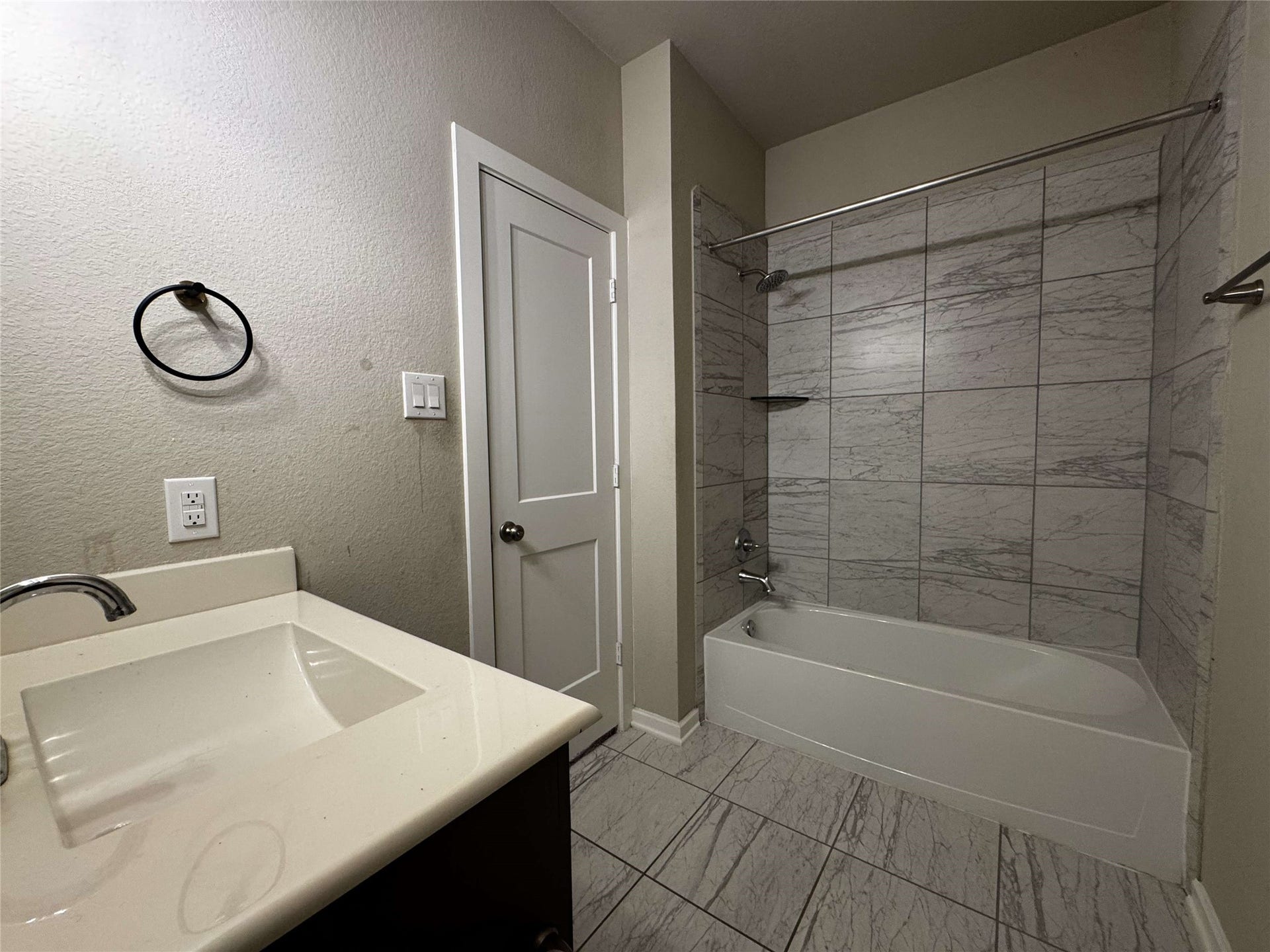 1542 Rustling Creek Drive, Missouri City, TX 77459 1542 Rustling Creek Drive, Missouri City, TX 77459