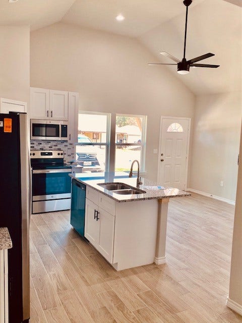 11907 Nelwood Street, Willis, TX 77318 11907 Nelwood Street, Willis, TX 77318