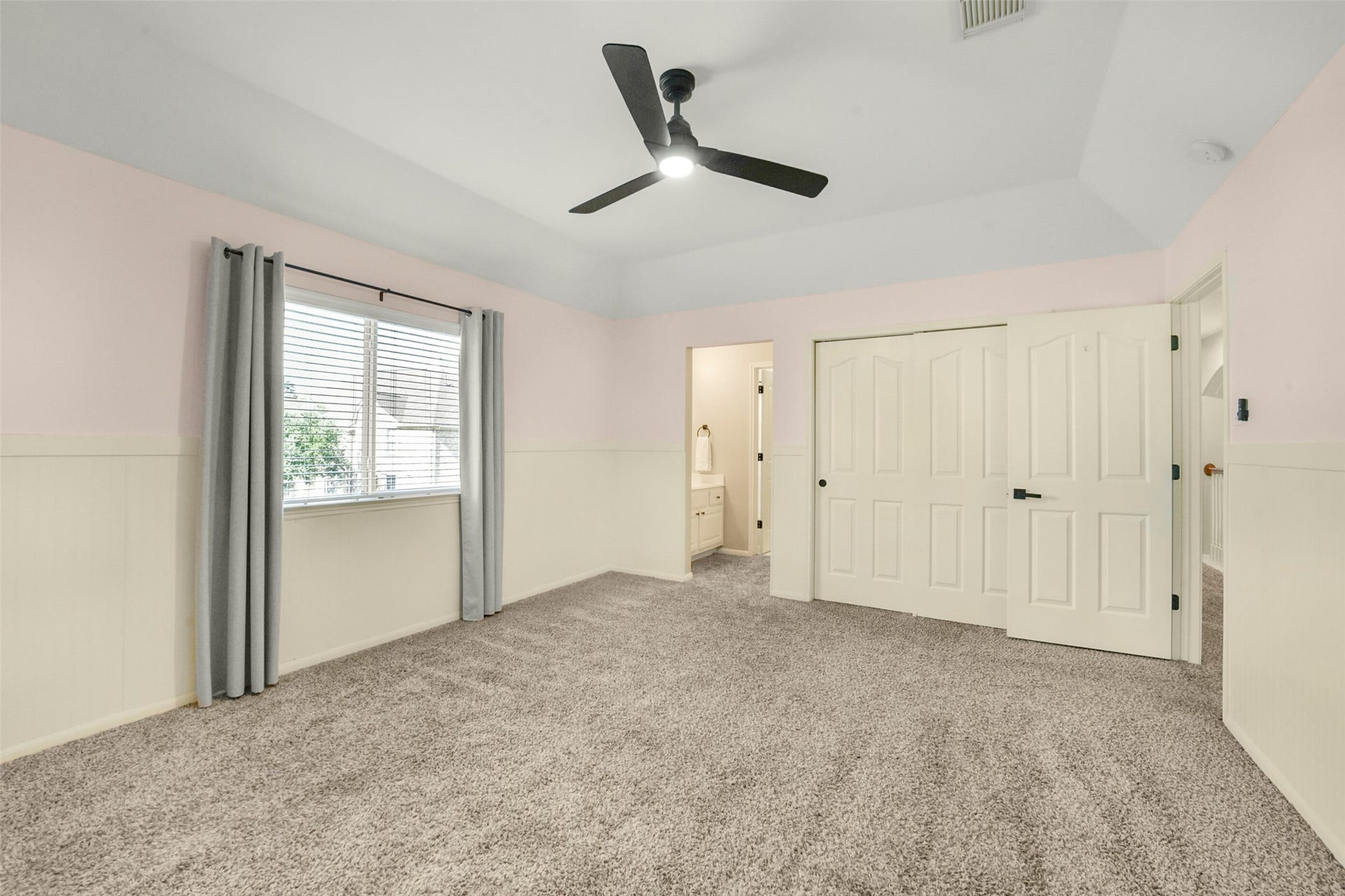 15730 Lake Loop Drive, Cypress, TX 77433 15730 Lake Loop Drive, Cypress, TX 77433