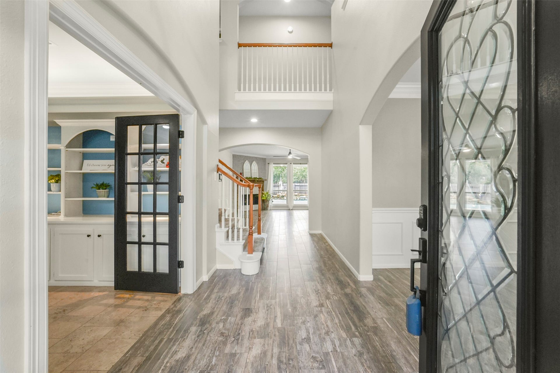 15730 Lake Loop Drive, Cypress, TX 77433 15730 Lake Loop Drive, Cypress, TX 77433