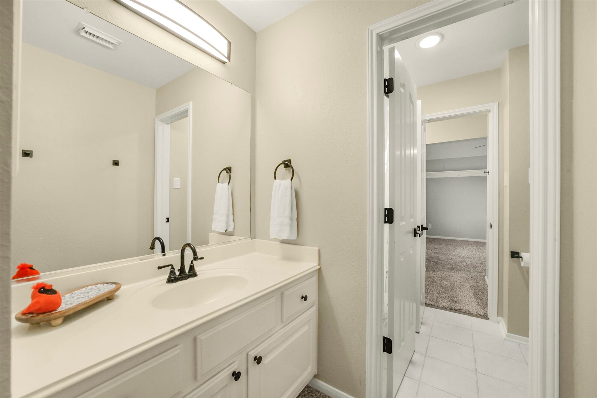 15730 Lake Loop Drive, Cypress, TX 77433 15730 Lake Loop Drive, Cypress, TX 77433