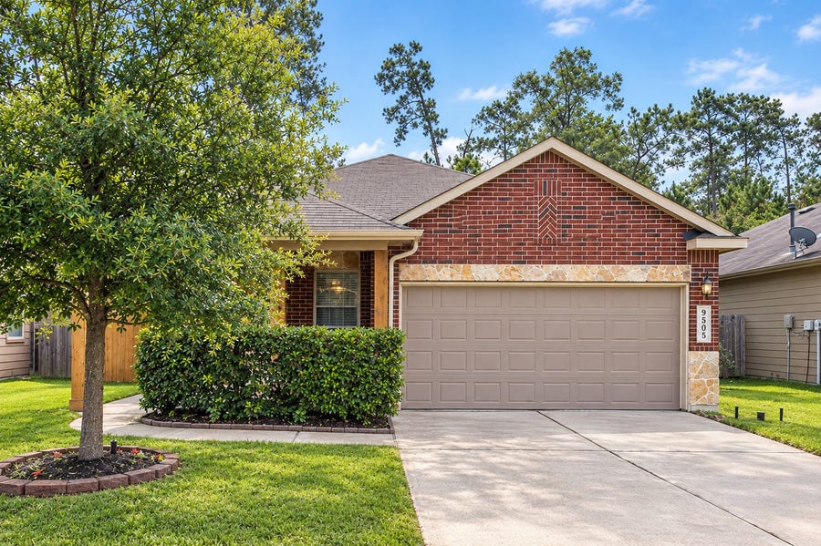 Property photo for 9505 E Woodmark, Conroe, TX