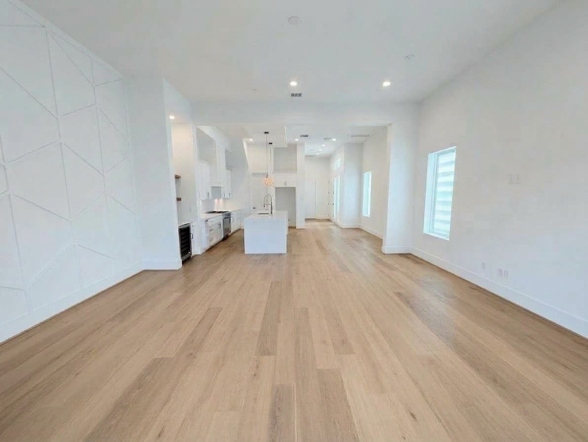 Multiple options of furnitue and decoration placement for this oversized living area!