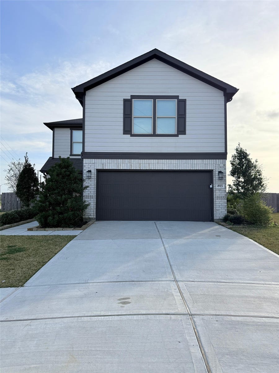 Property photo for 4915 Abbey Manor Lane, Katy, TX