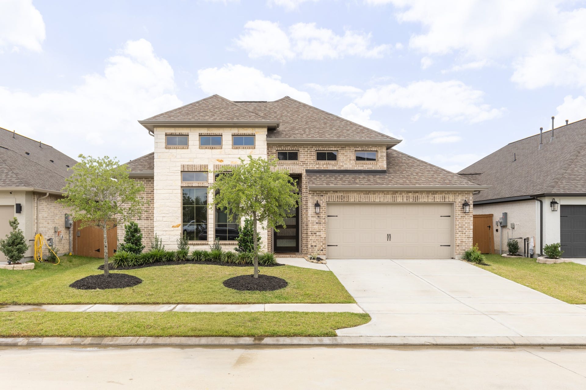8922 Turtle Grass Drive, Cypress, TX 77433 8922 Turtle Grass Drive, Cypress, TX 77433