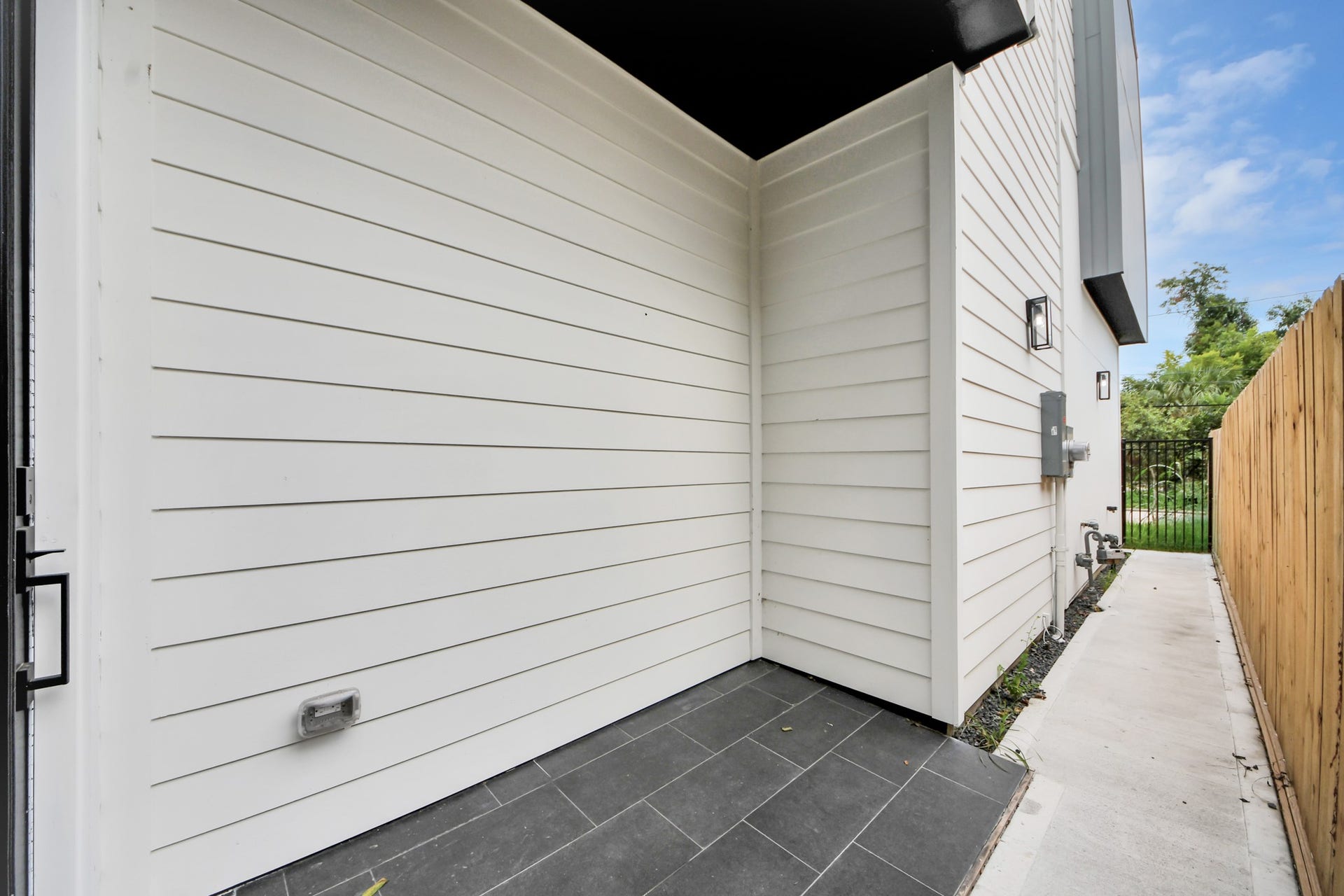 2606 Winbern Street, Houston, TX 77004 2606 Winbern Street, Houston, TX 77004