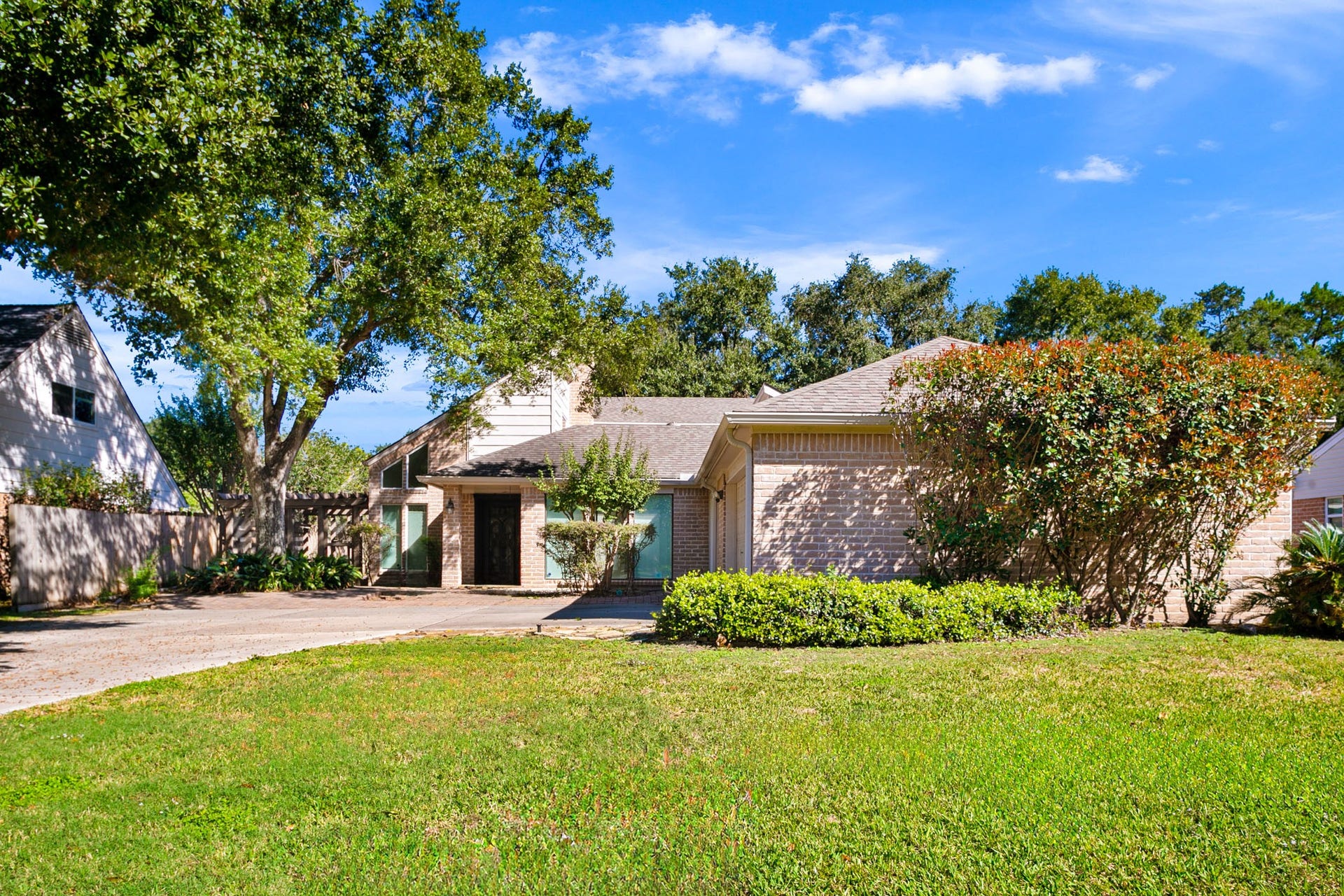 1615 Park Haven Drive, Houston, TX 77077 1615 Park Haven Drive, Houston, TX 77077